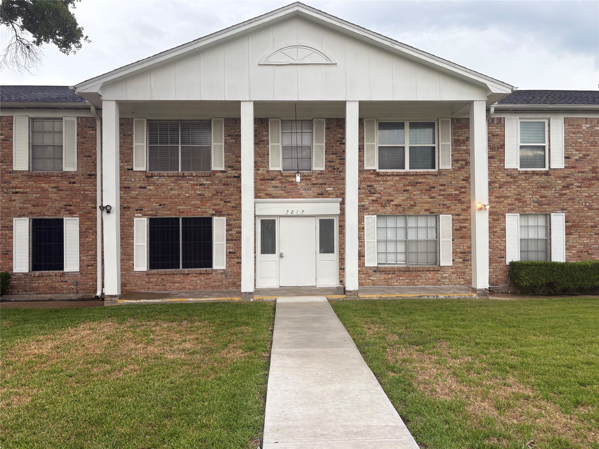 7217 Beechnut Street Property Photo 1