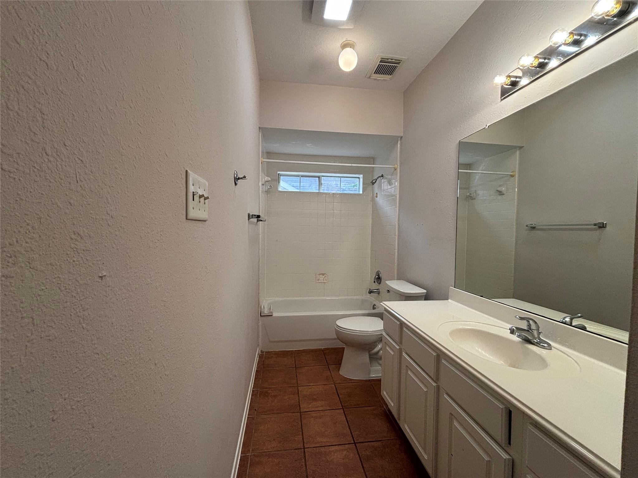 7323 Wakefield Meadow Lane Property Photo 27