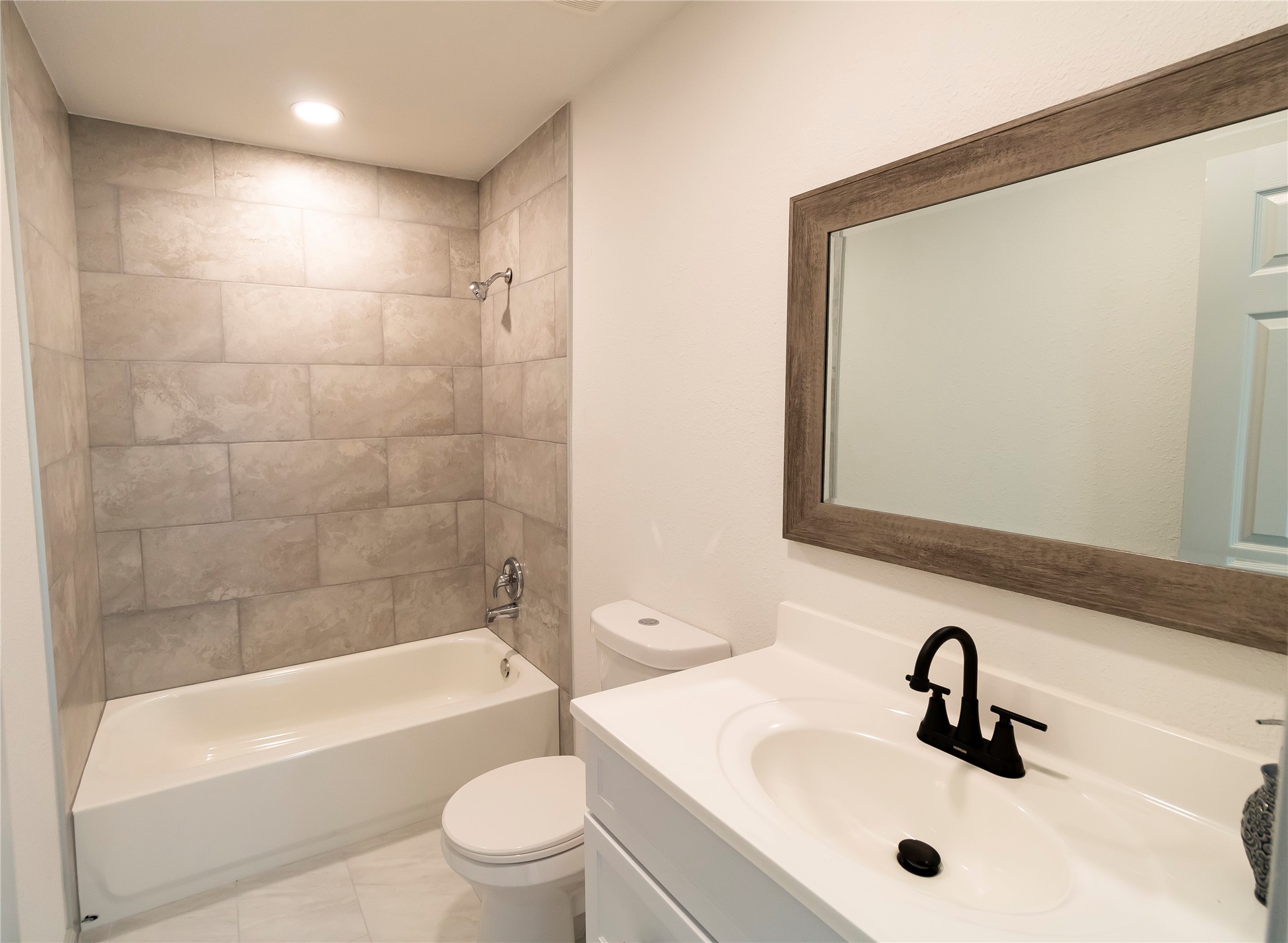 11042 Petworth Drive Property Photo 18