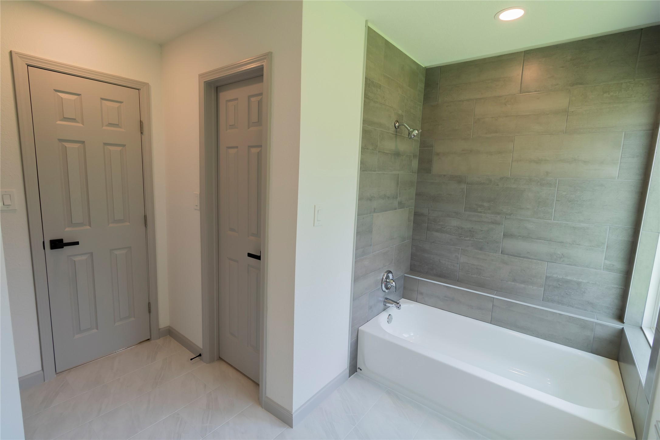 11042 Petworth Drive Property Photo 25