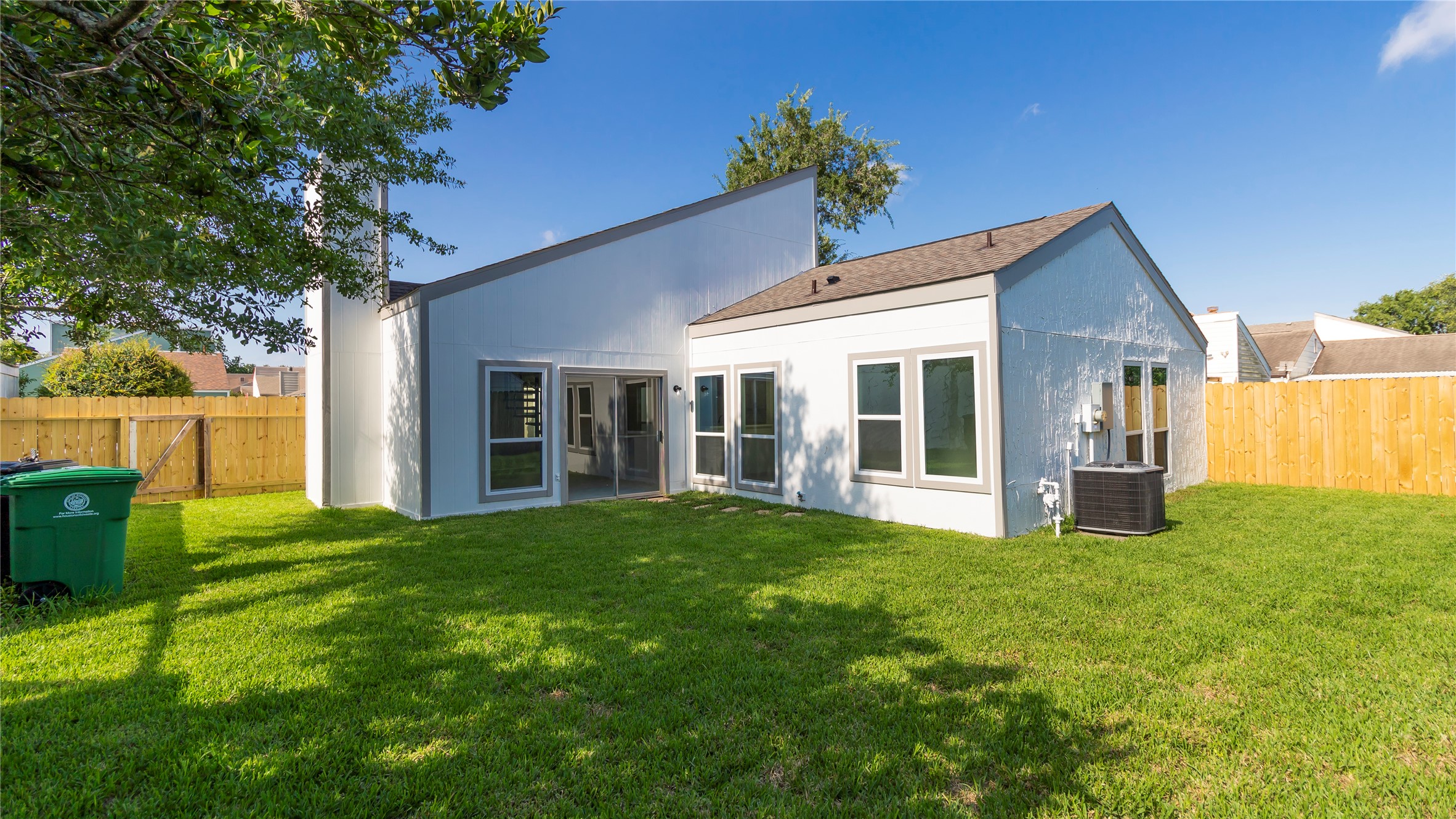 11042 Petworth Drive Property Photo 31