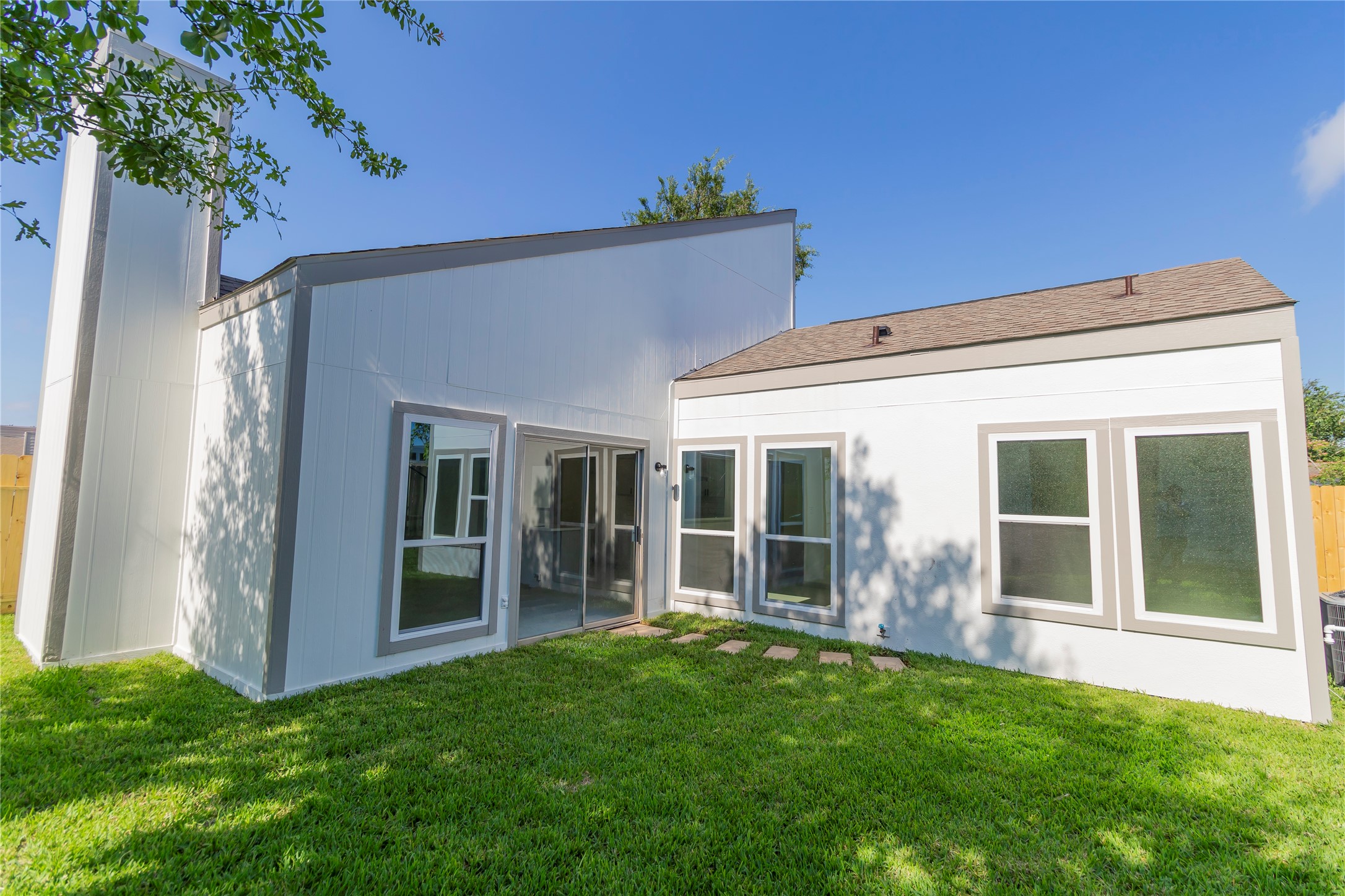 11042 Petworth Drive Property Photo 32