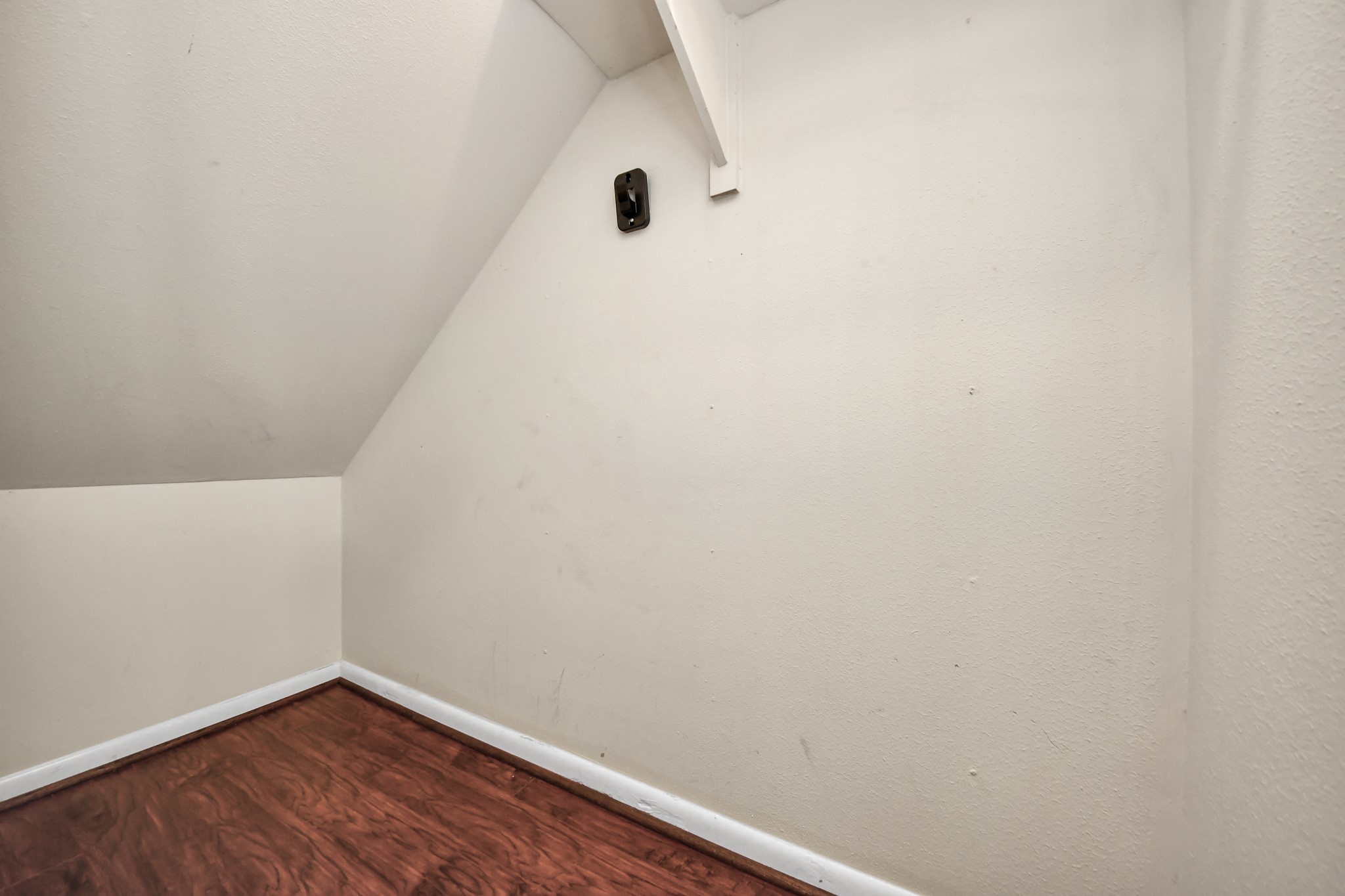 6334 Chevy Chase Drive 17 Property Photo 23