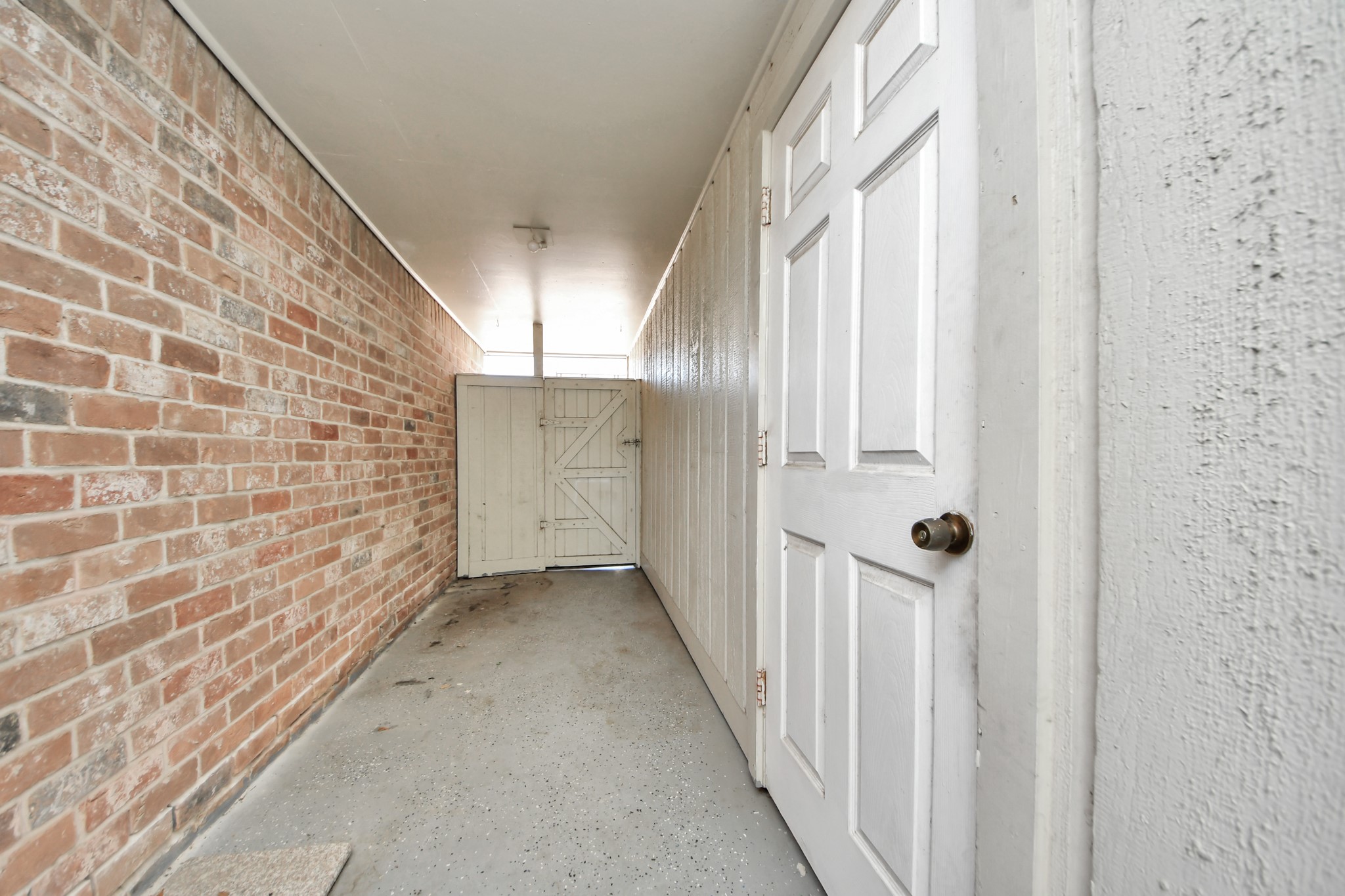 6334 Chevy Chase Drive 17 Property Photo 26