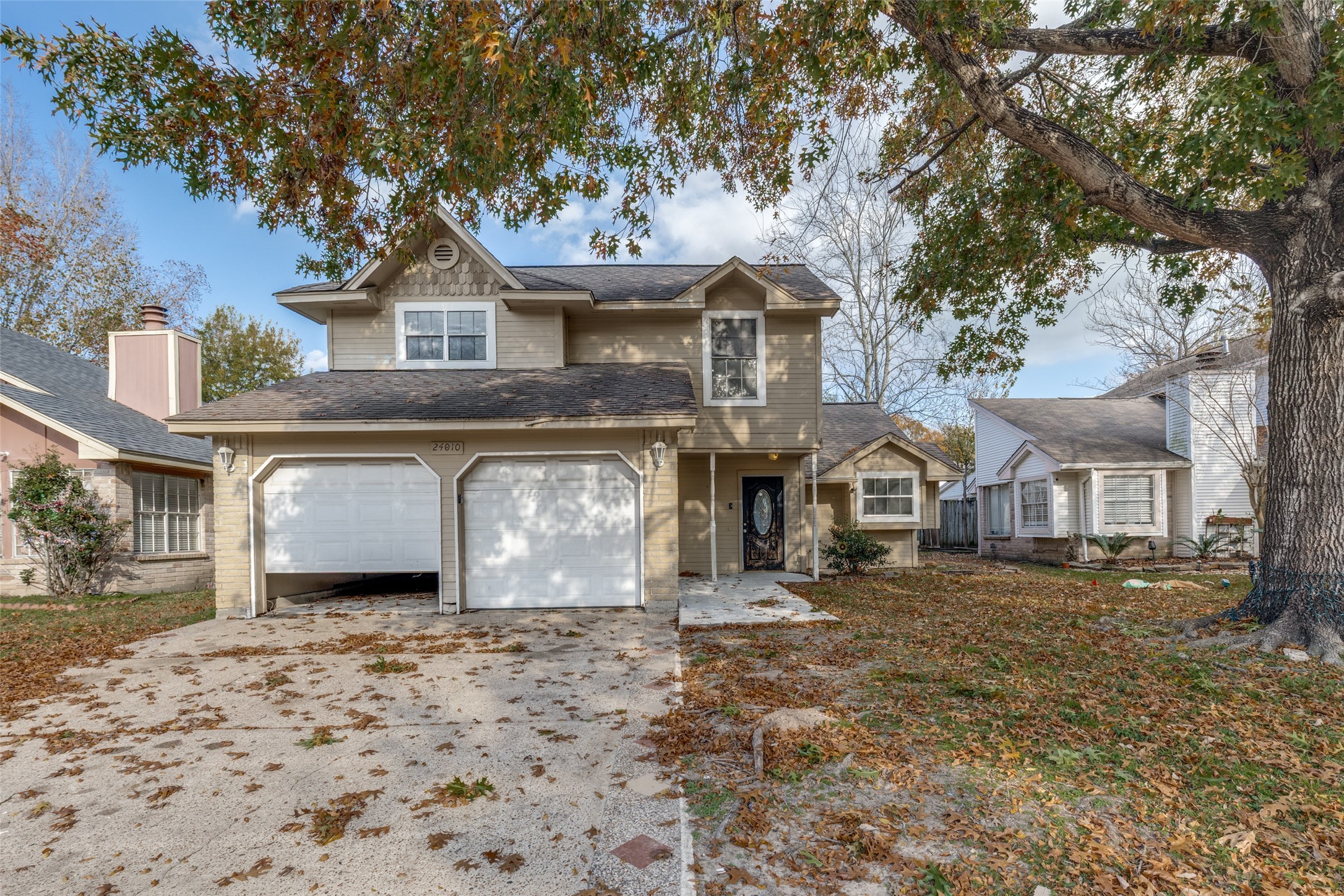 24010 Landing Way Drive Property Photo 1