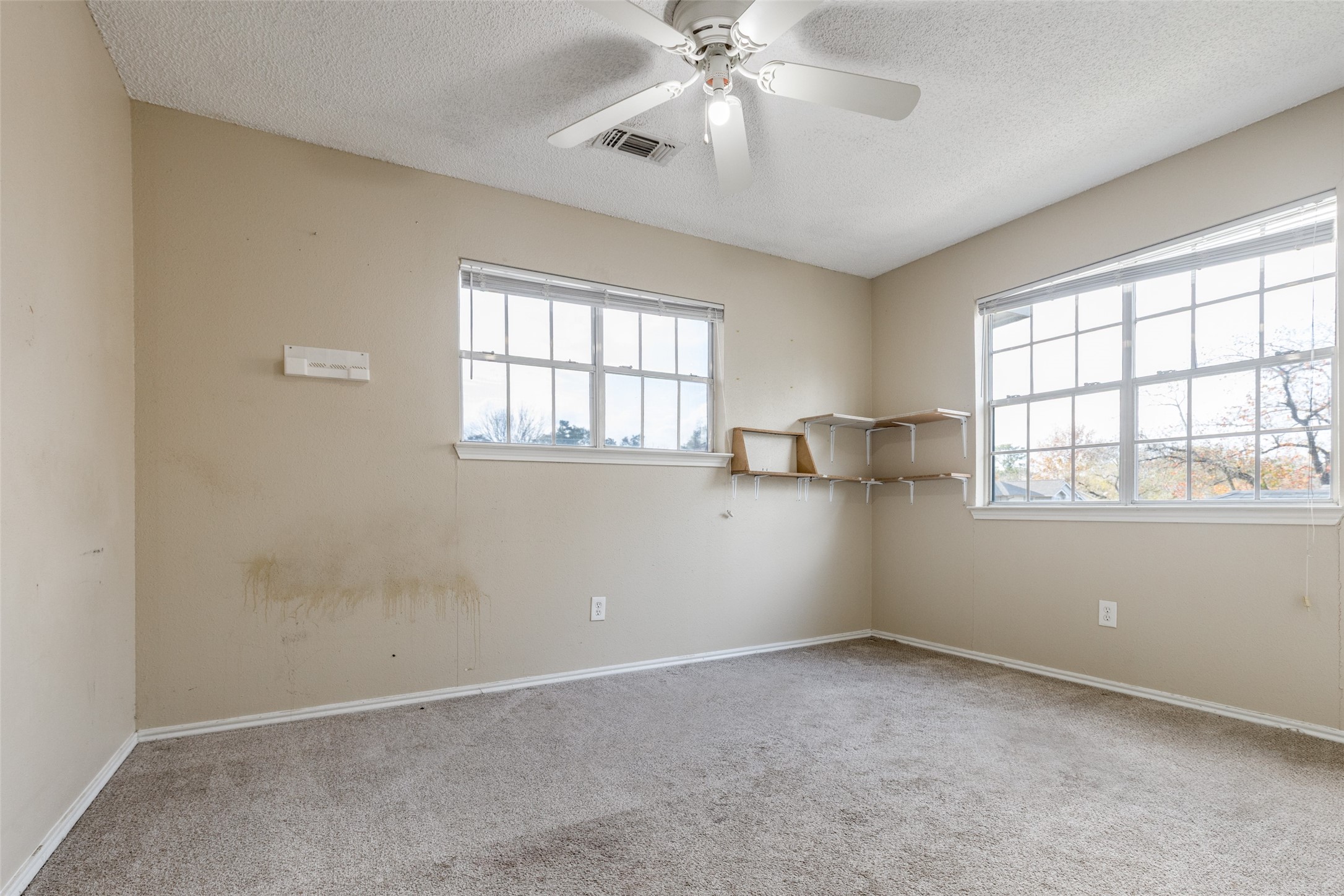24010 Landing Way Drive Property Photo 16