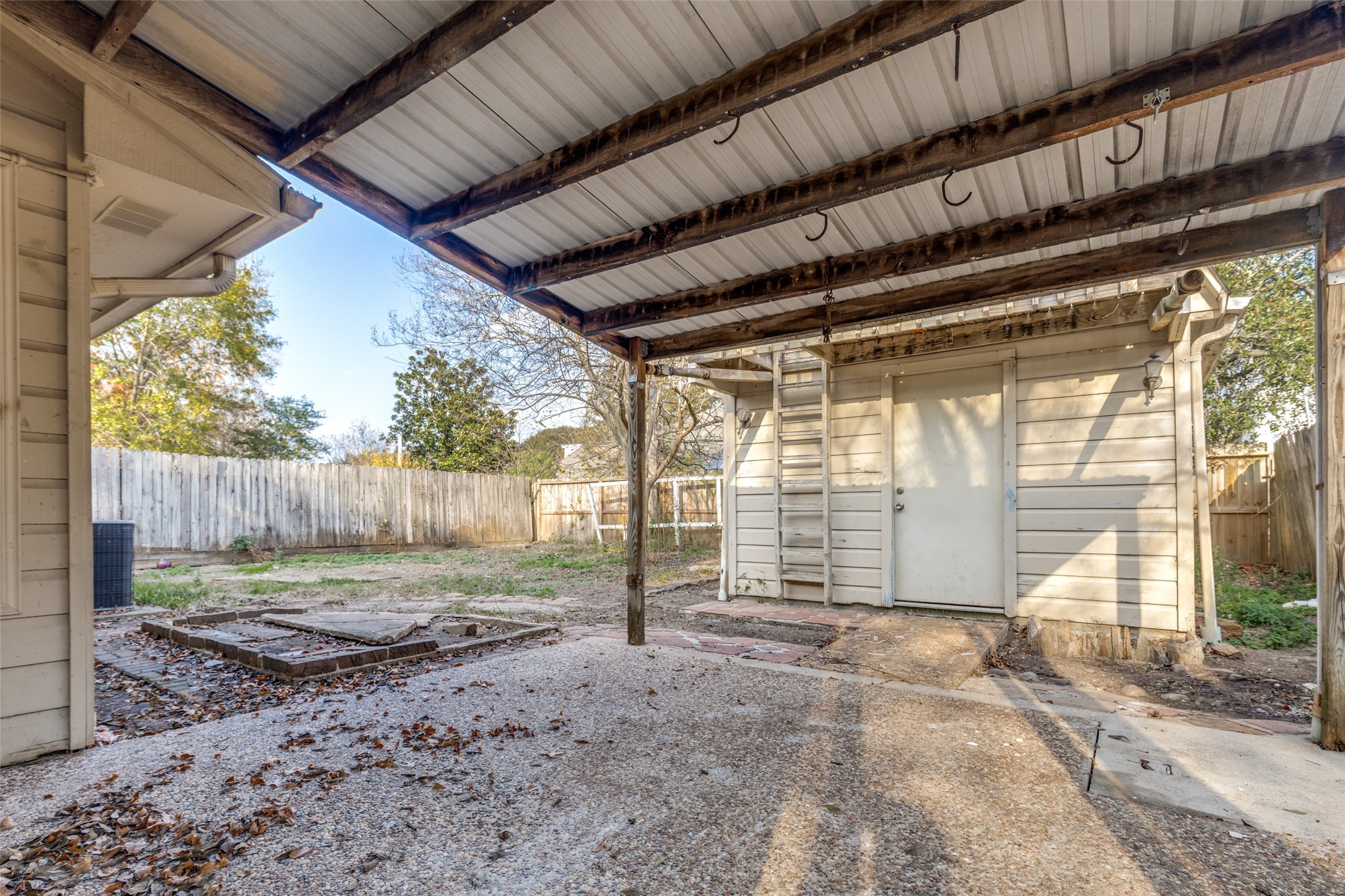 24010 Landing Way Drive Property Photo 18