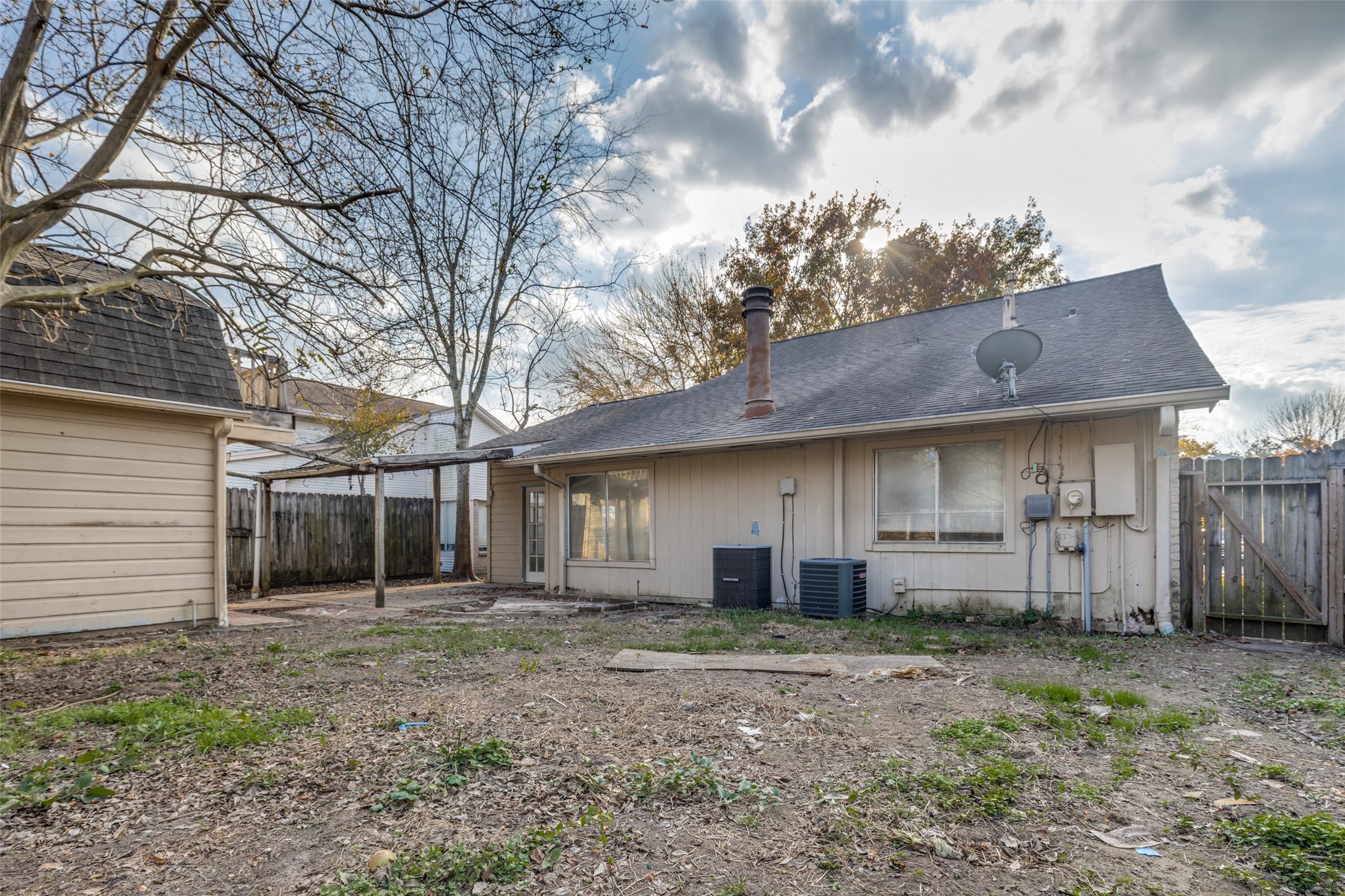 24010 Landing Way Drive Property Photo 20
