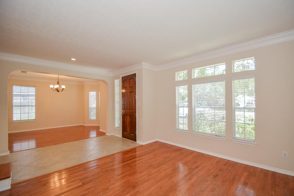 910 Chinni Court Property Photo 6