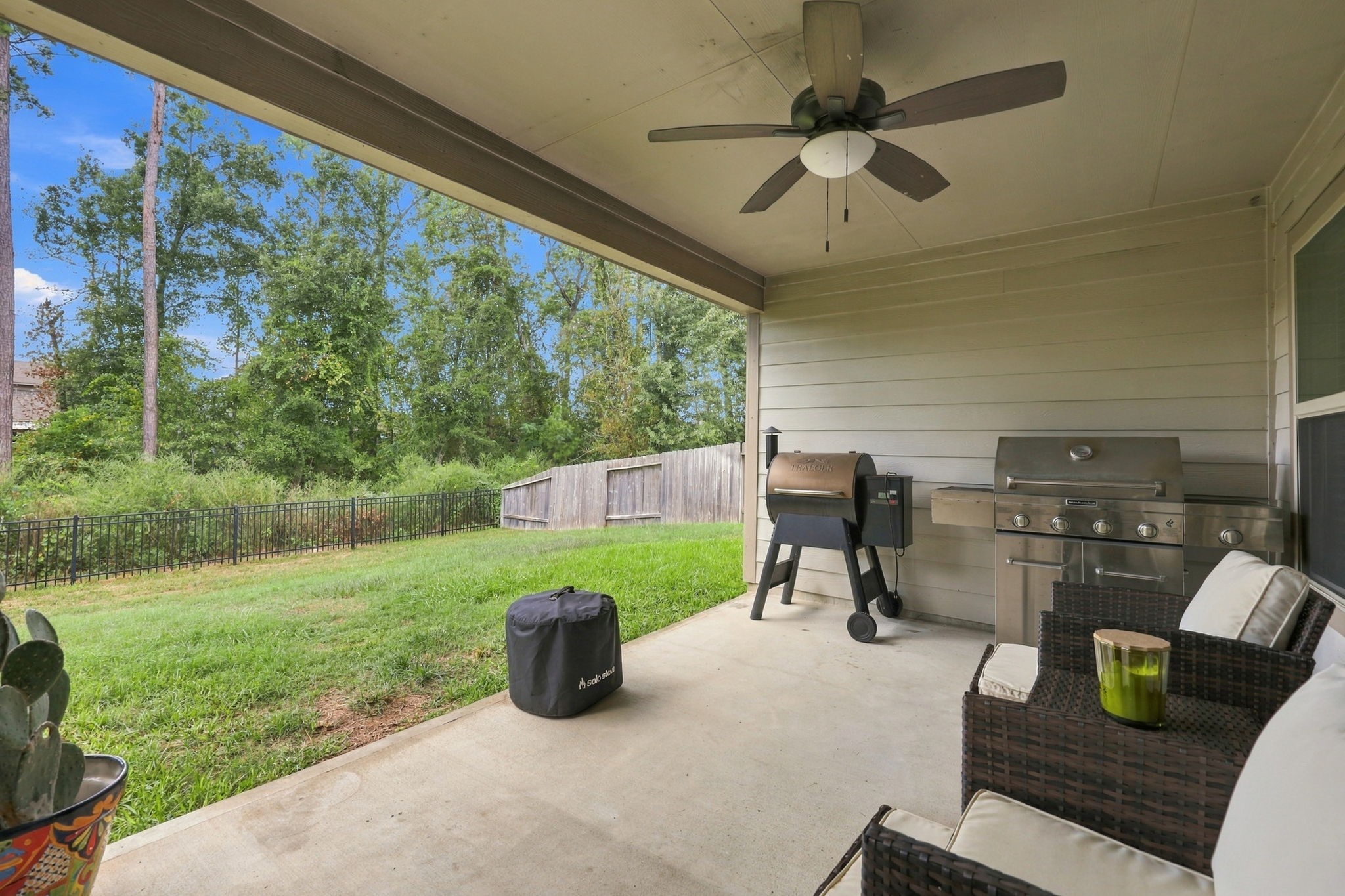 154 Valiant Ridge Trail Property Photo 23