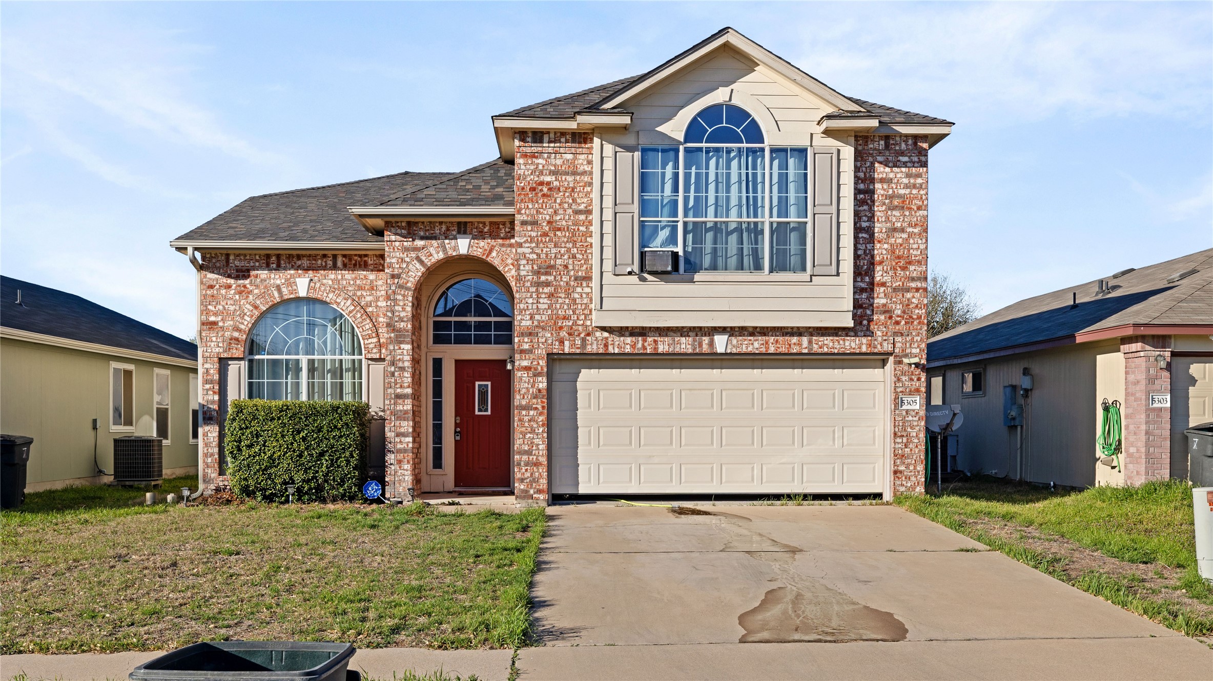 5305 Donegal Bay Court Property Photo 1