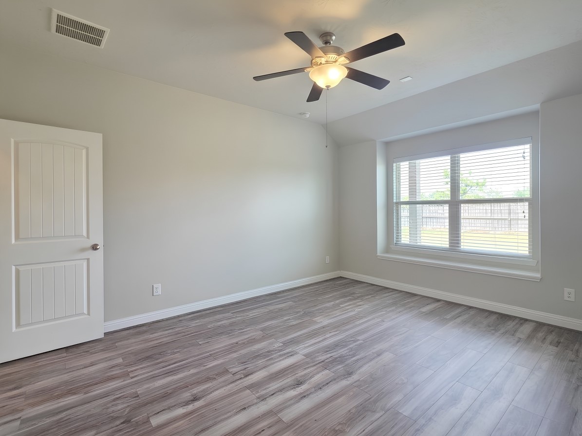 8206 Oxbow Manor Lane Property Photo 24