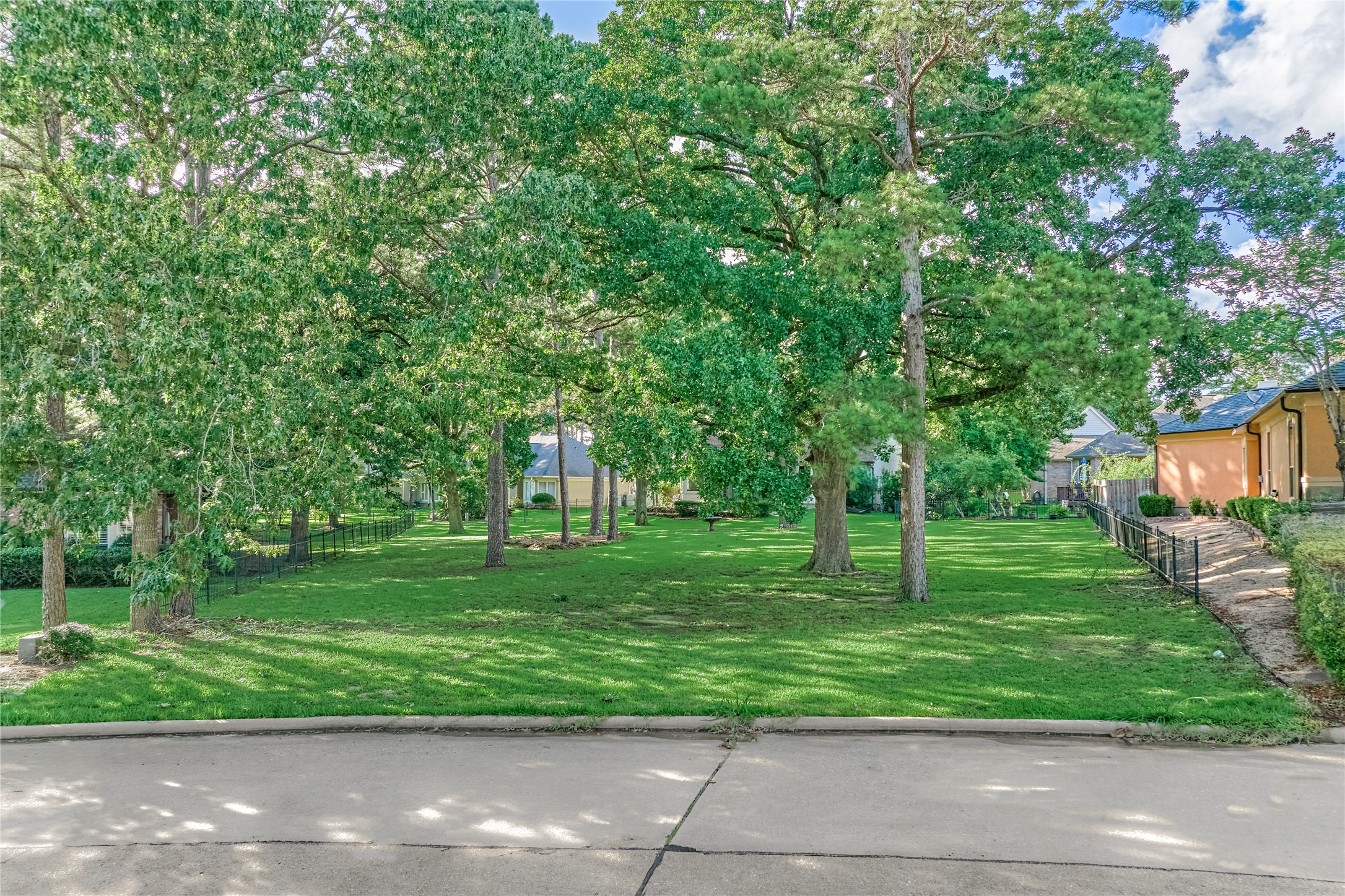 161 Bent Tree Lane Property Photo 2
