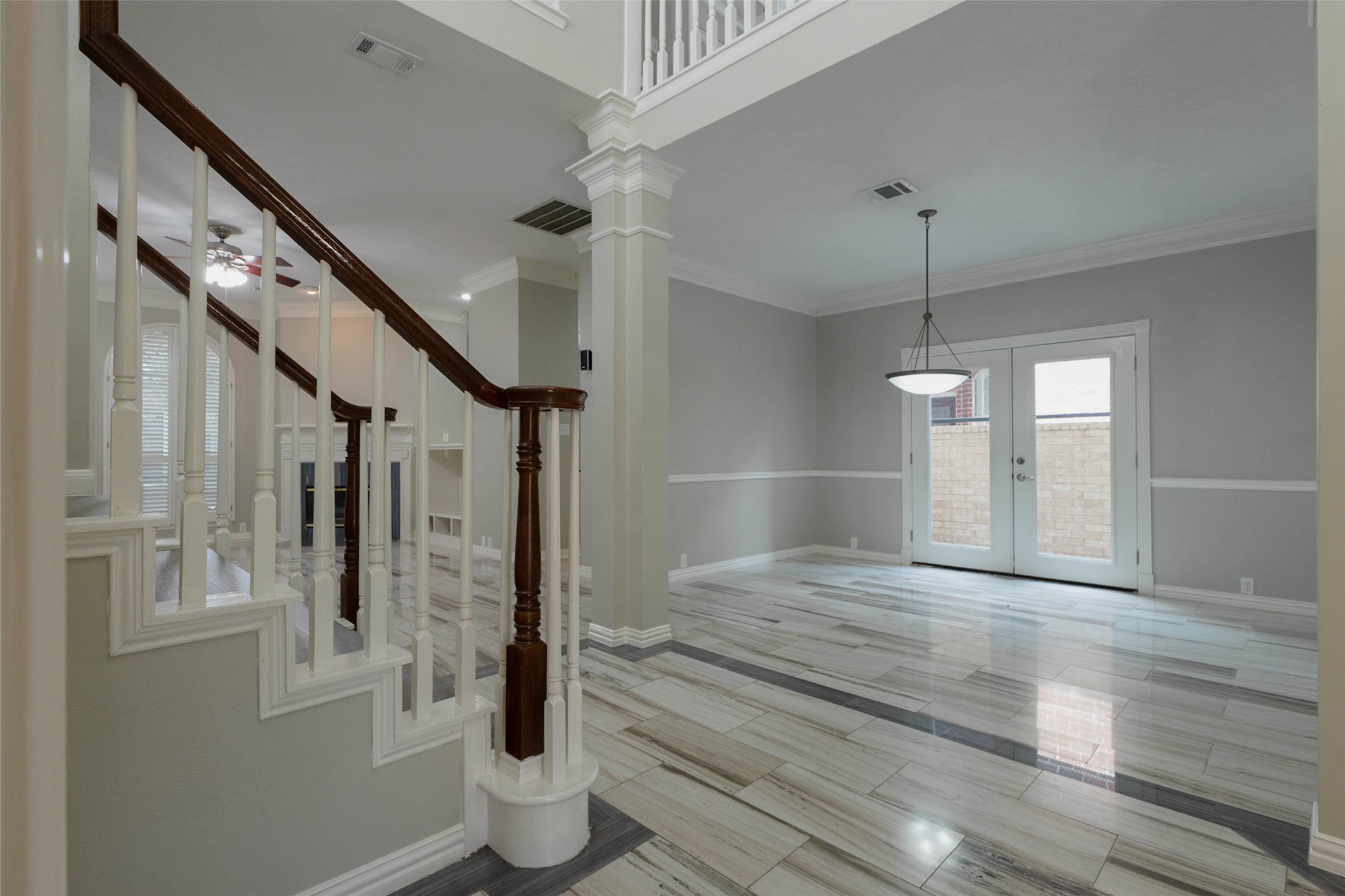 12819 Kingsbridge Lane Property Photo 12