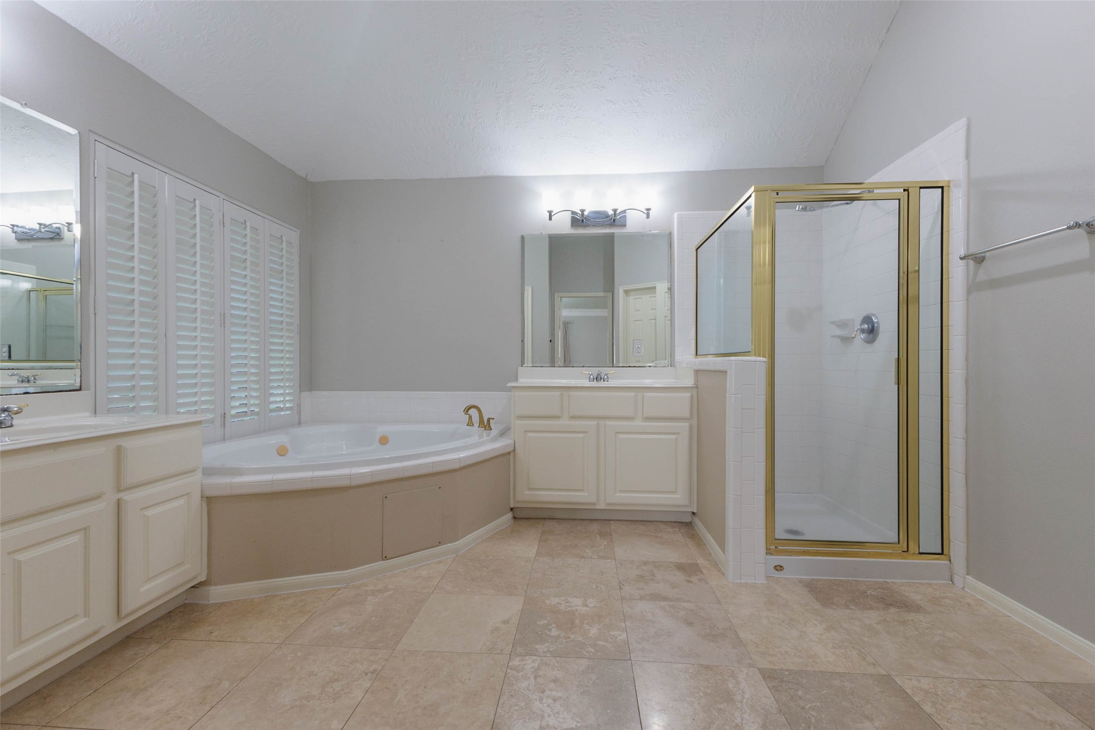 12819 Kingsbridge Lane Property Photo 36