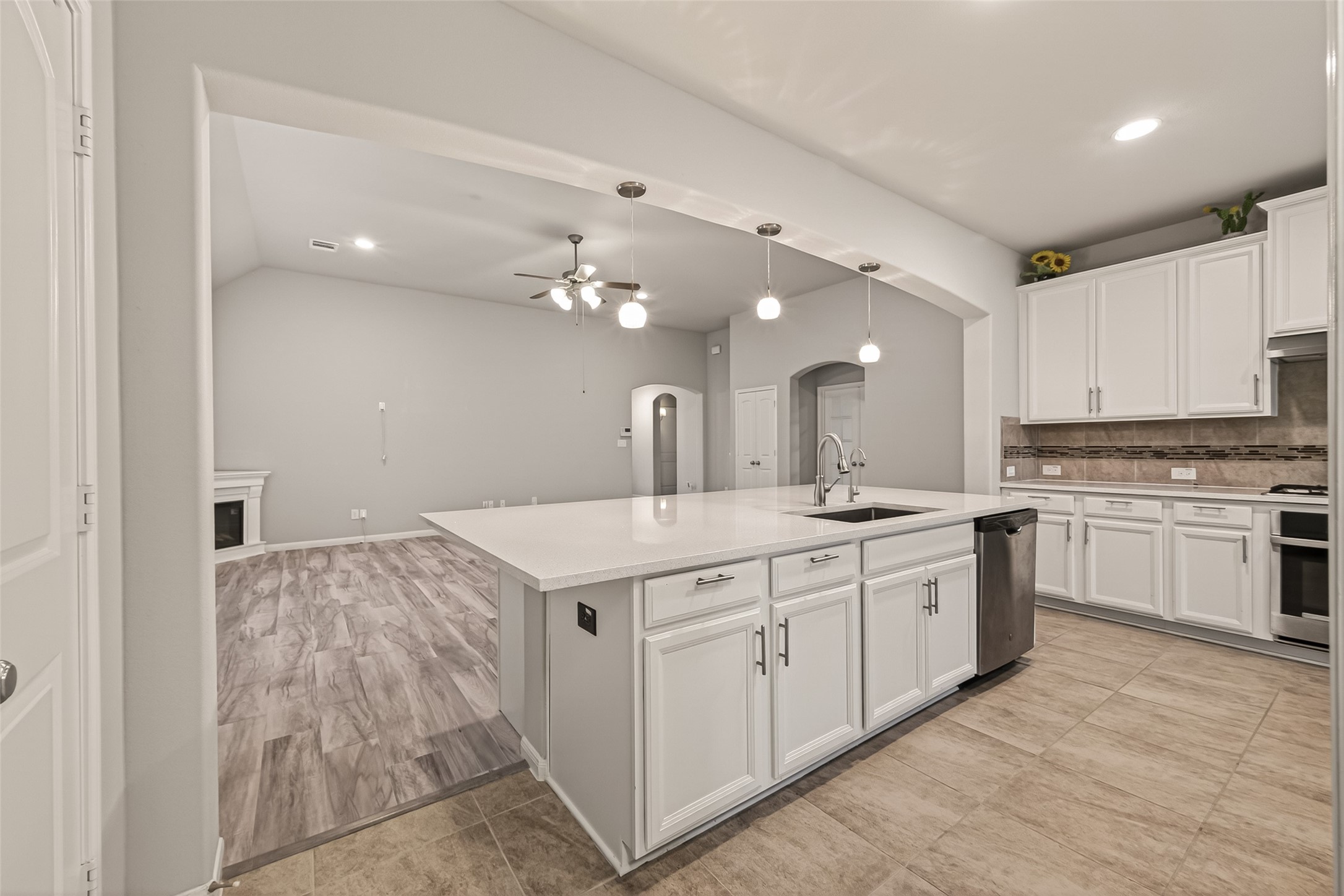 20427 Alpine Meadow Place Property Photo 17
