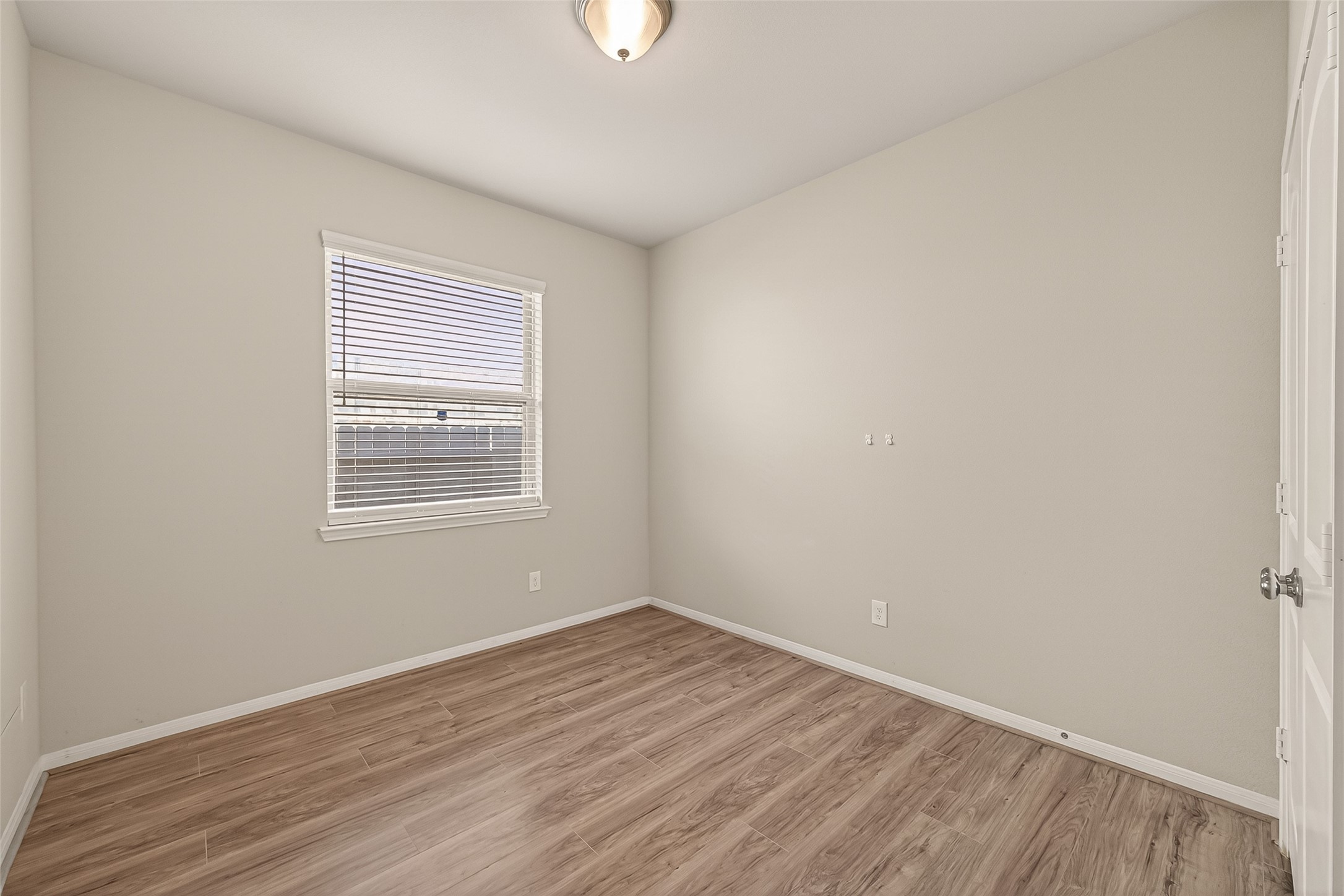 20427 Alpine Meadow Place Property Photo 25