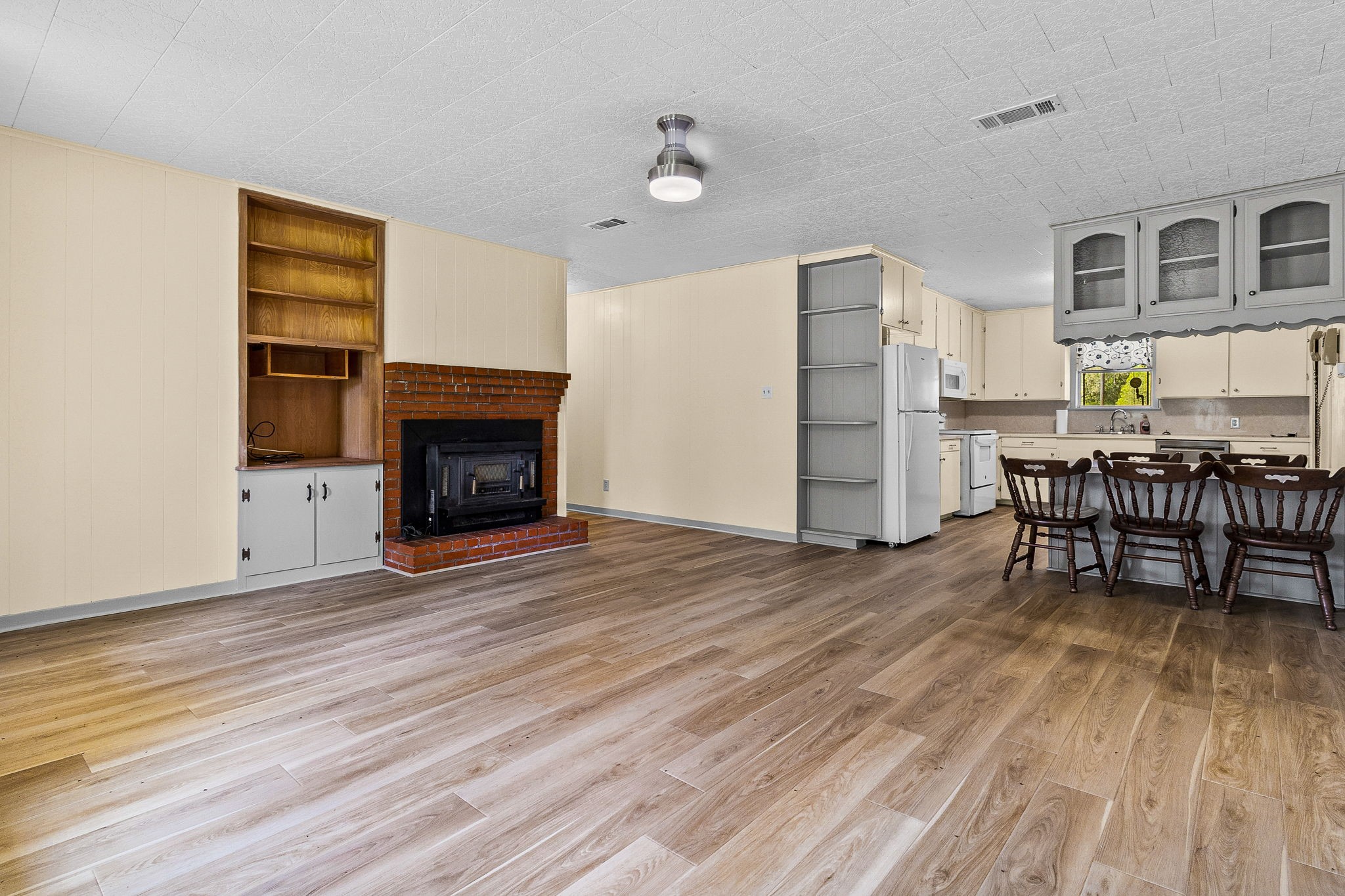264 David Hon Road Property Photo 2
