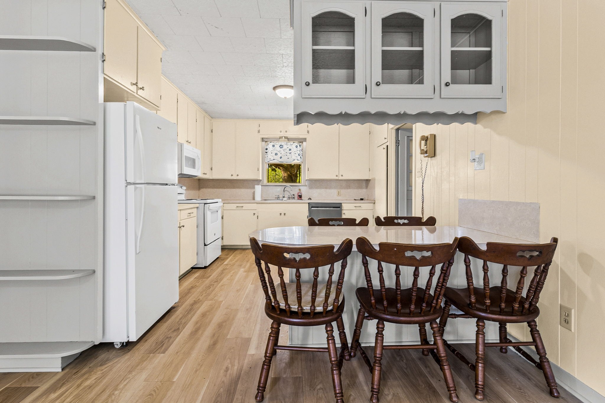 264 David Hon Road Property Photo 6