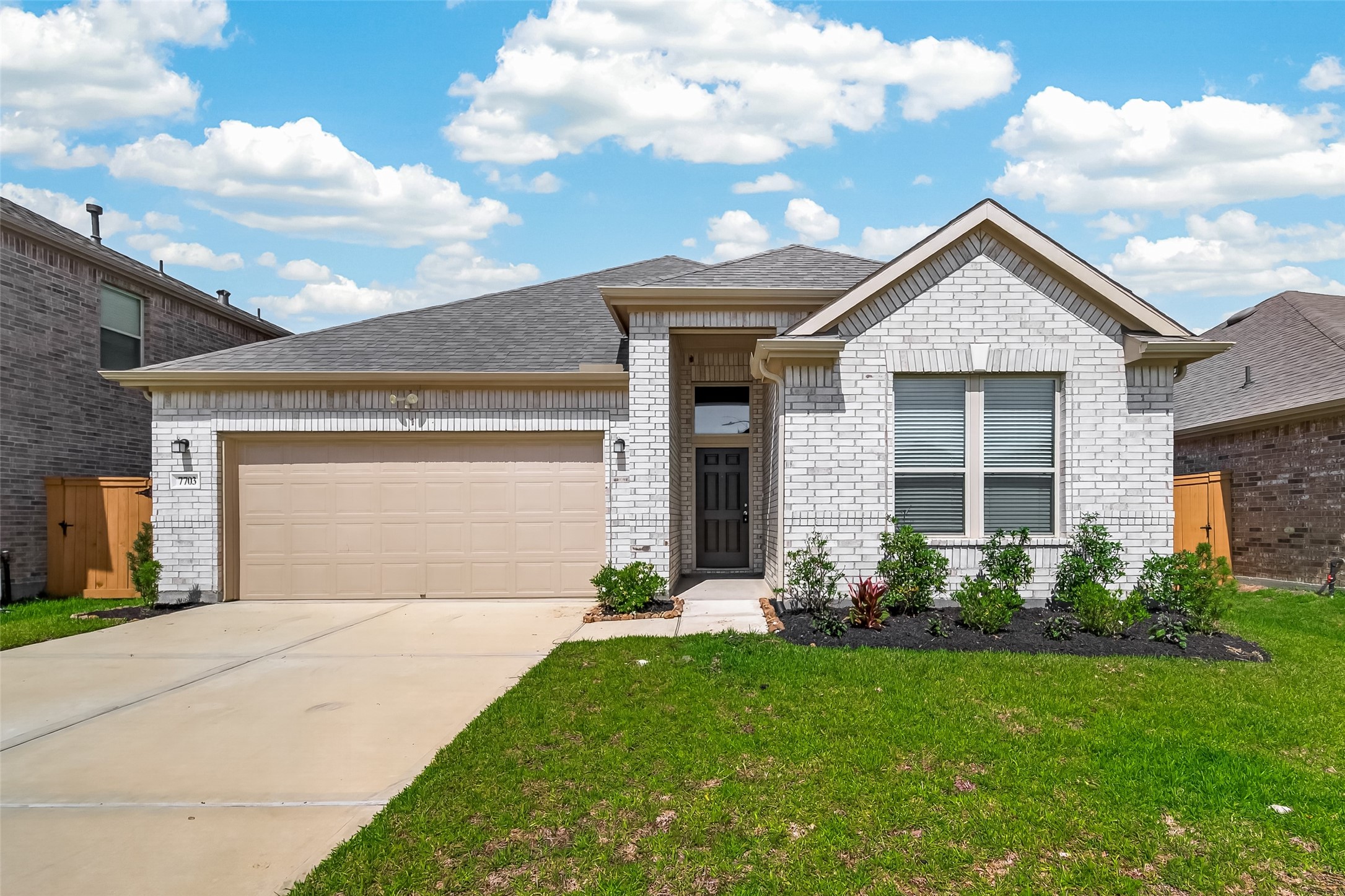 7703 Coral Key Drive Property Photo 1