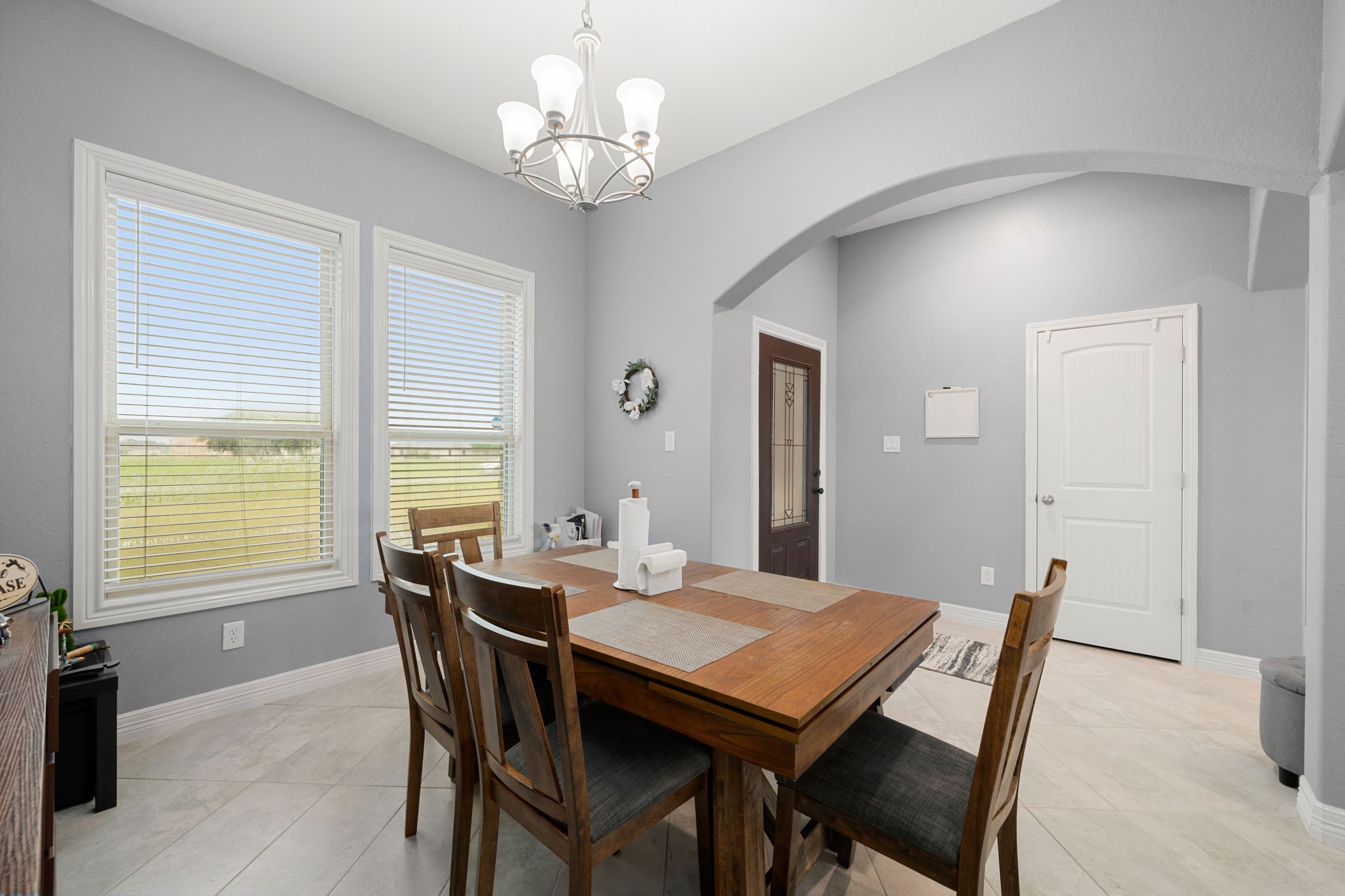 1131 Appaloosa Circle Property Photo 5