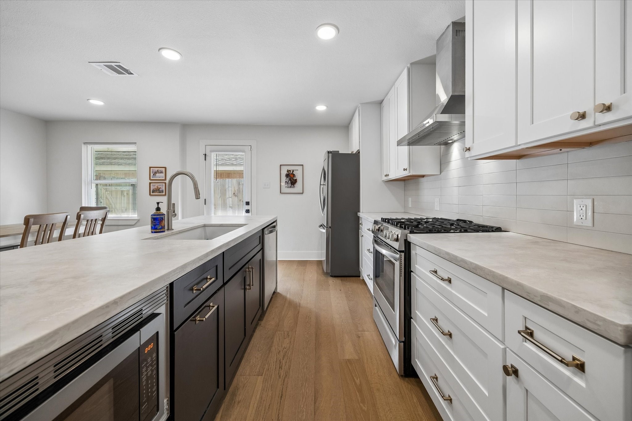 2018 Libbey Drive Property Photo 6