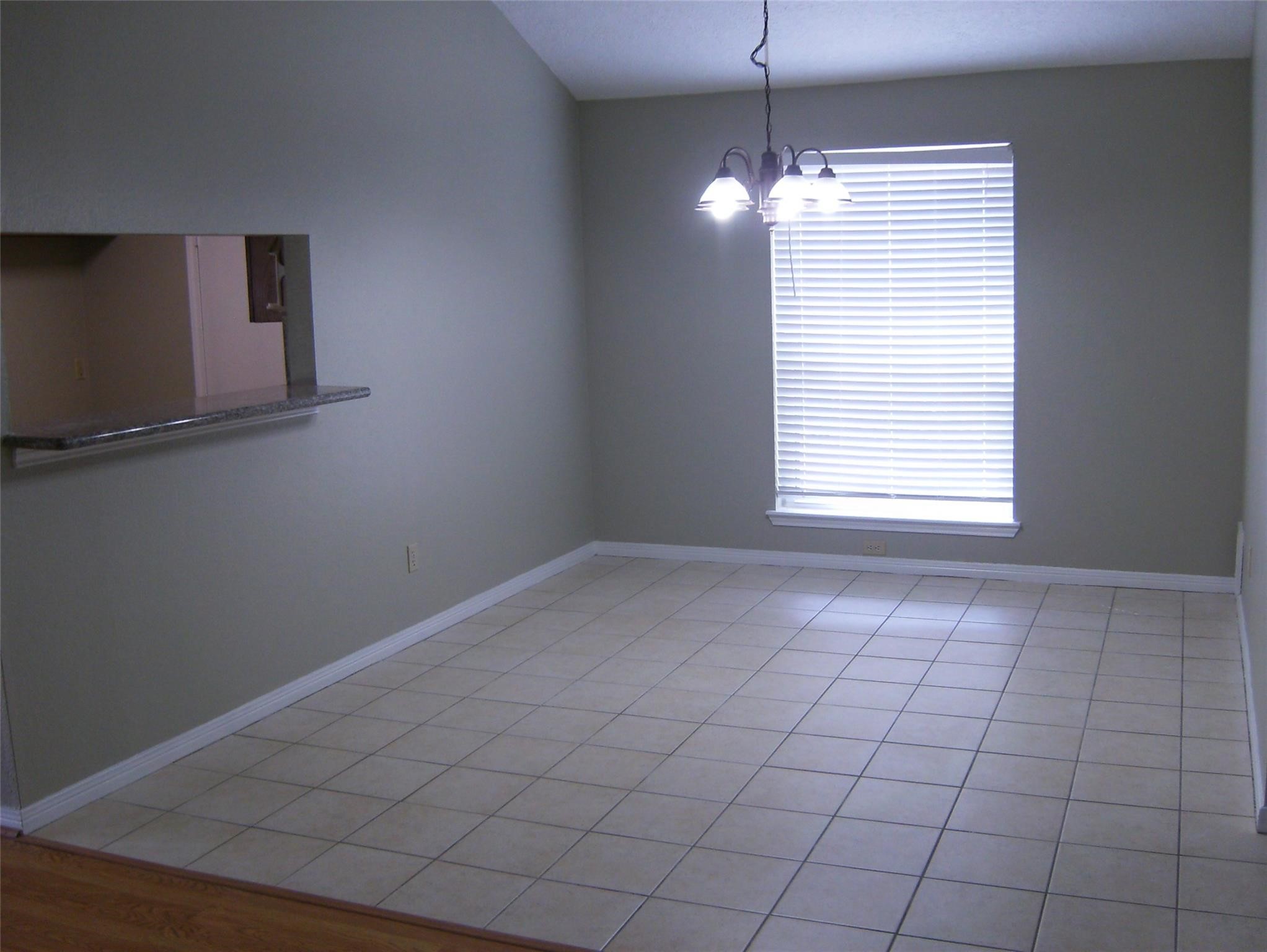 1714 Rebecca Lane Property Photo 4