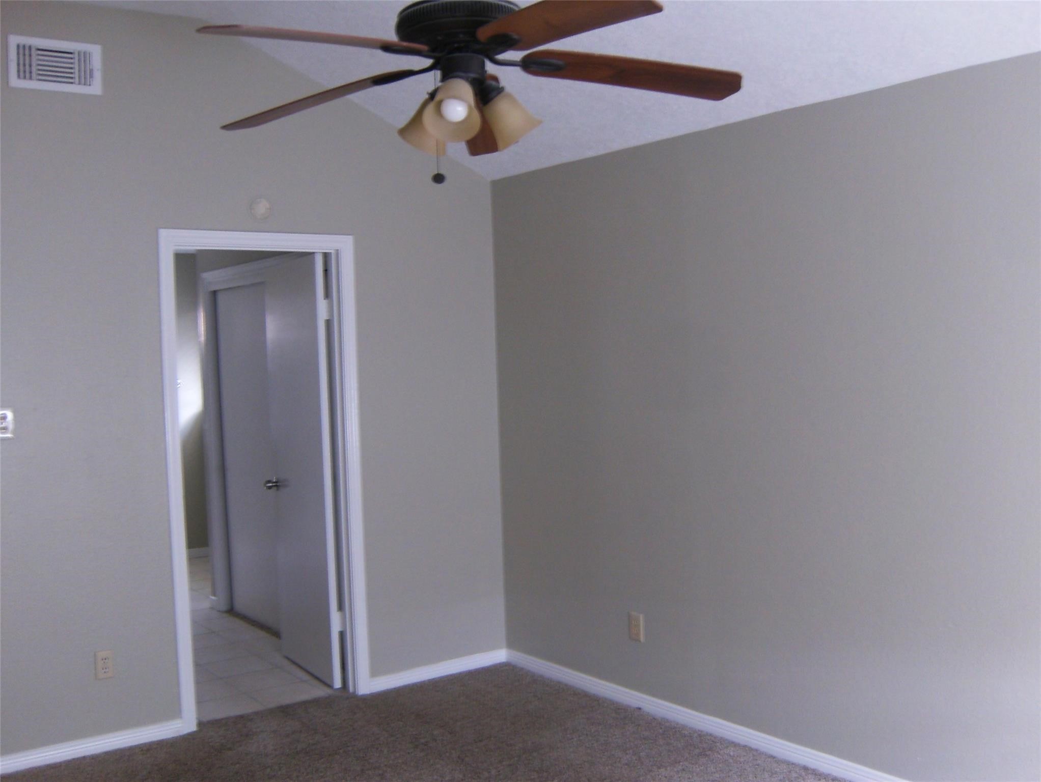 1714 Rebecca Lane Property Photo 8
