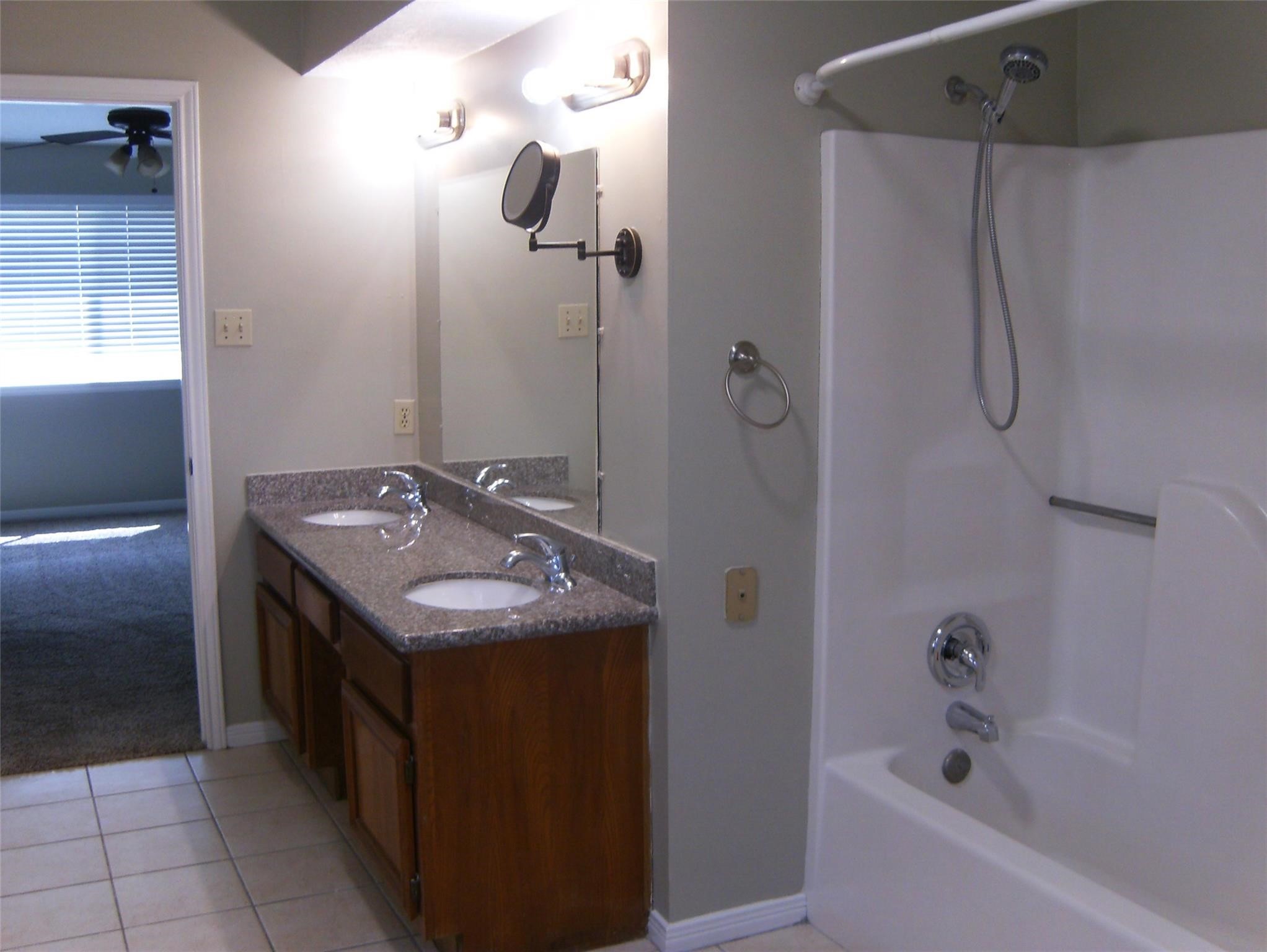 1714 Rebecca Lane Property Photo 10