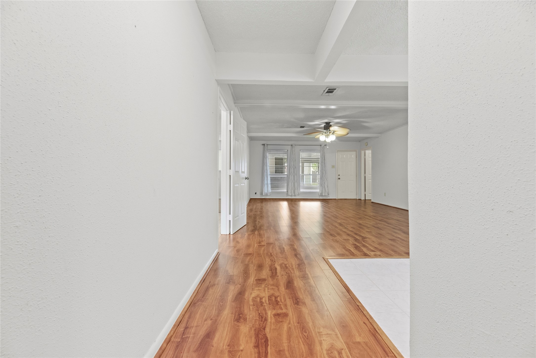 12419 Dermott Drive Property Photo 6