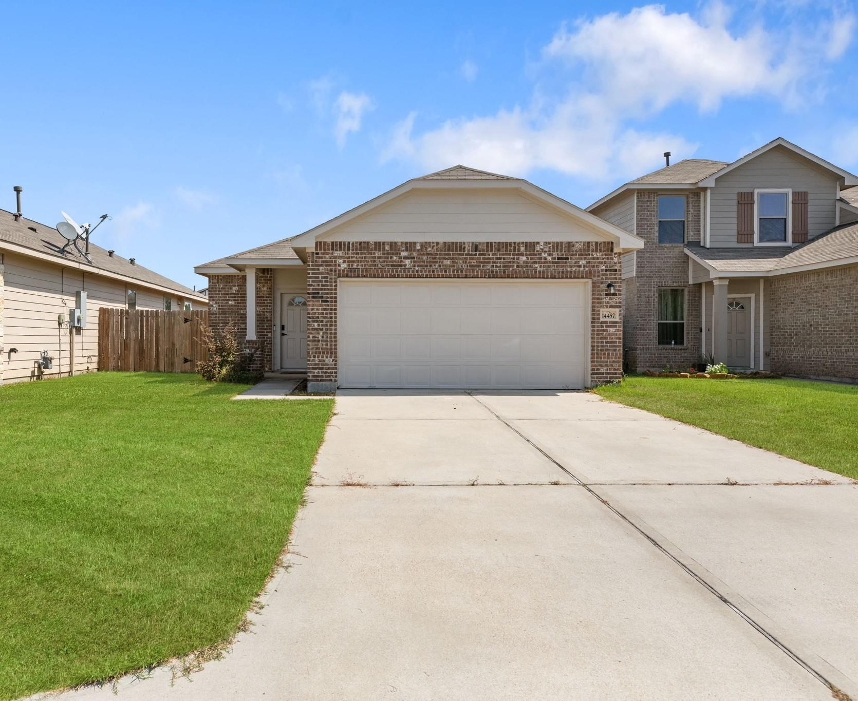 14457 Sugar Pines Drive, Conroe Tx 77302 Property Photo 1