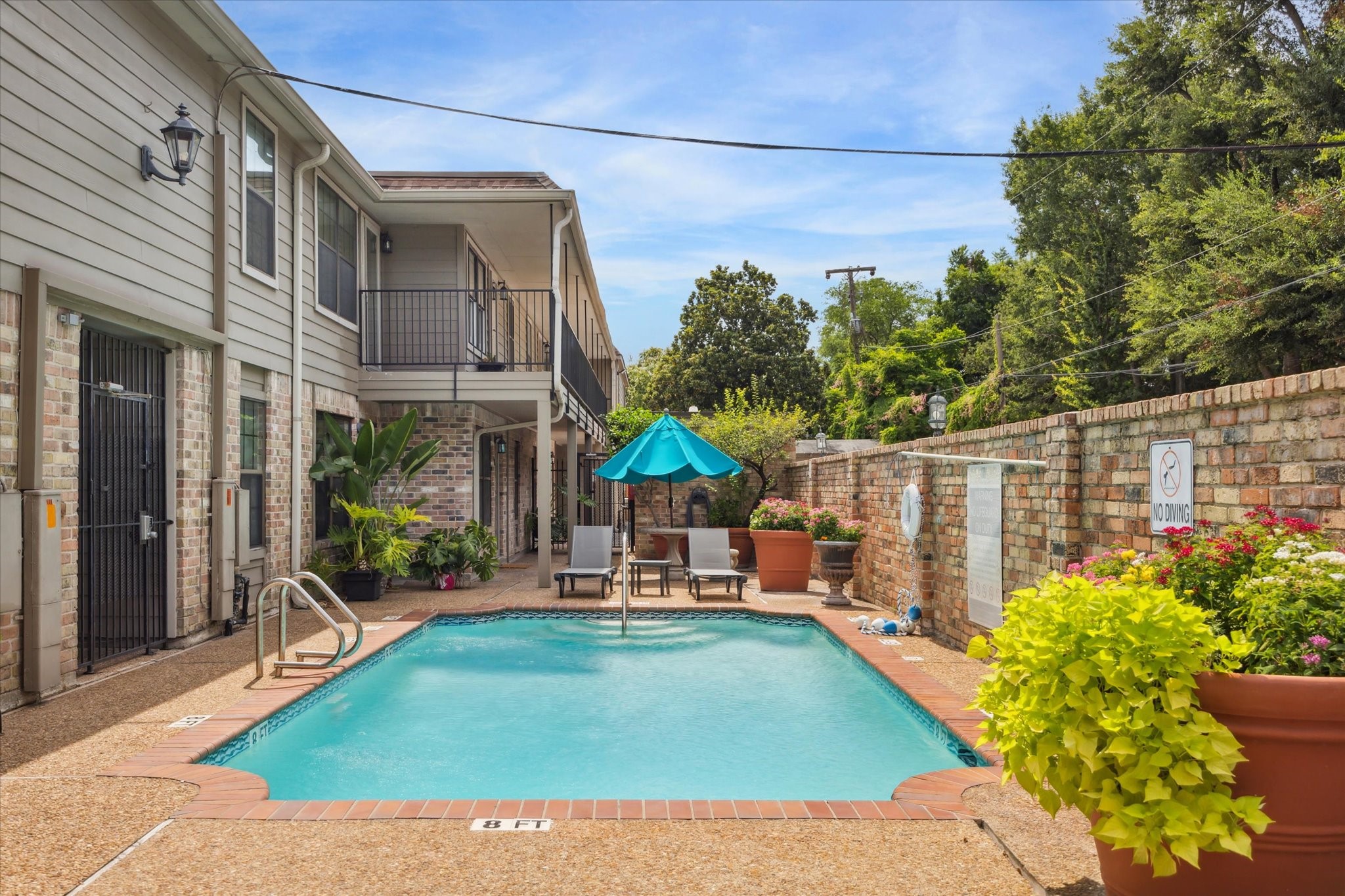 606 Marshall Street B27 Property Photo 12