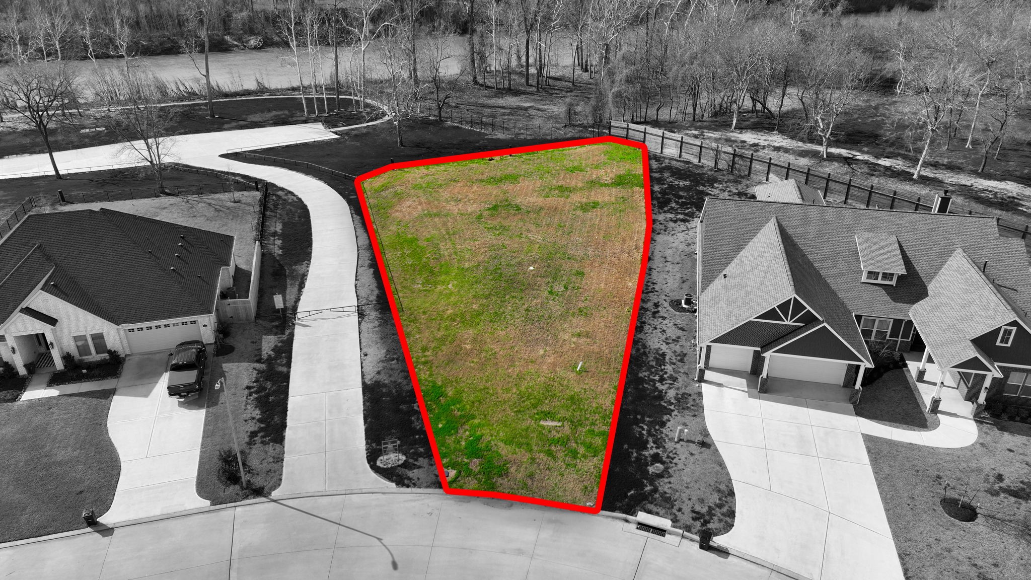 3303 Whispering Pecans Drive Property Photo 13