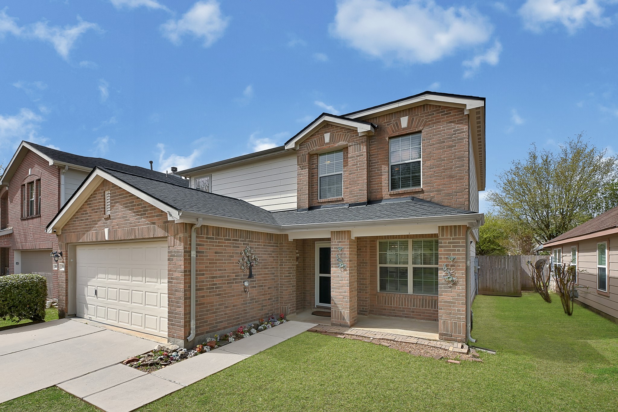 29207 Legends Hill Drive Property Photo 2