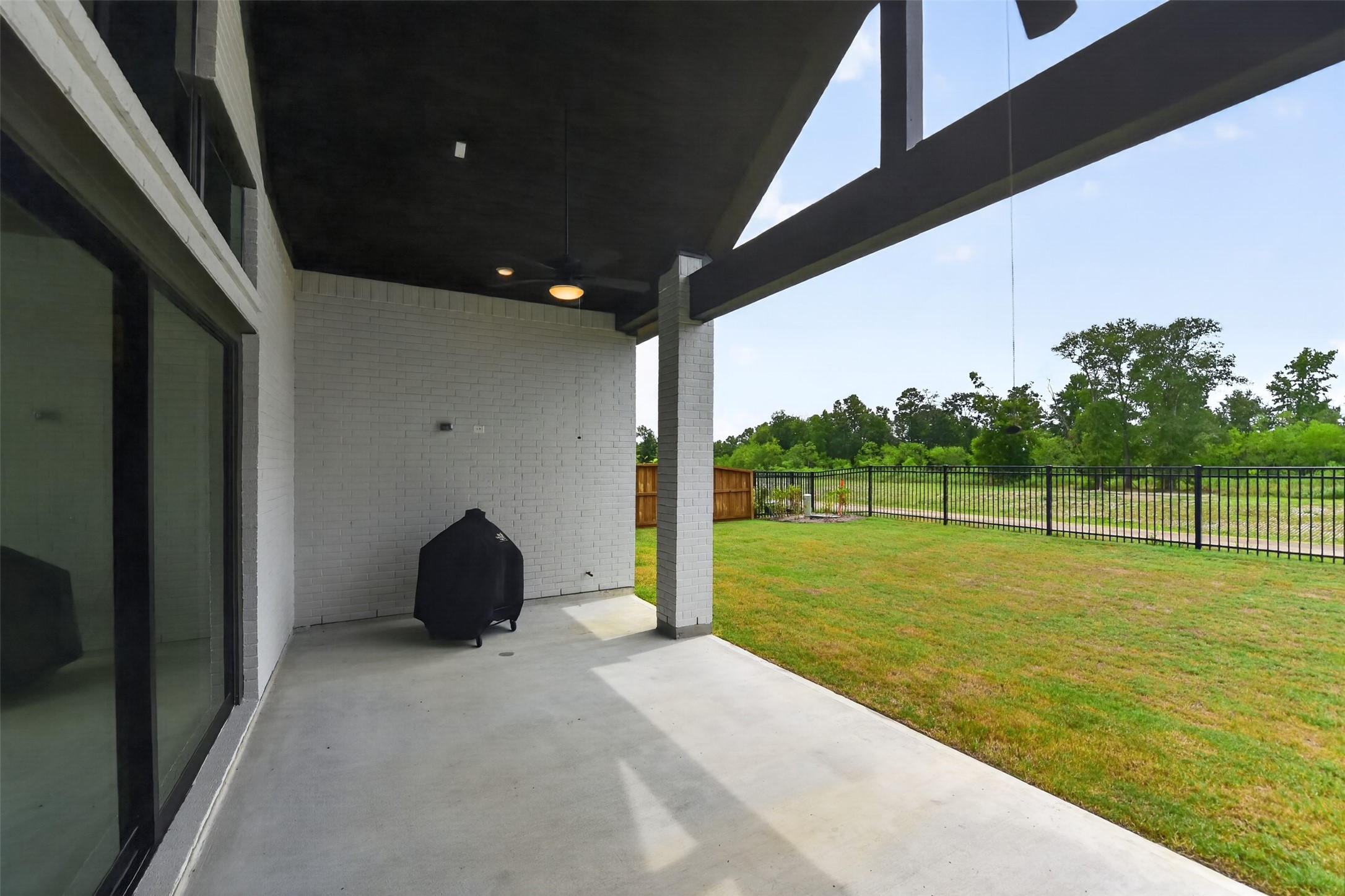 4616 Sterling Springs Dr Drive Property Photo 46