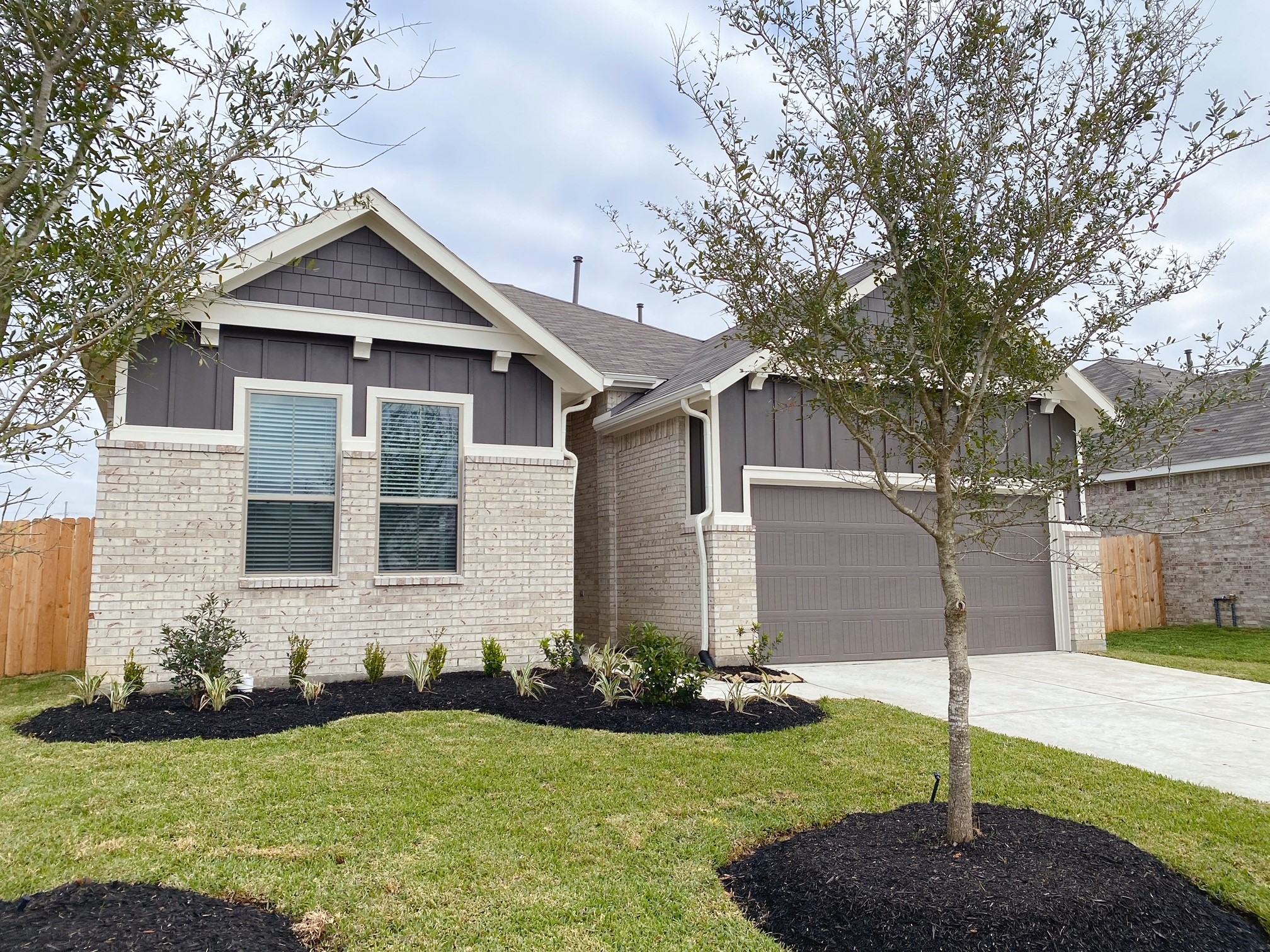 4715 Purple Fountain Drive Property Photo 1