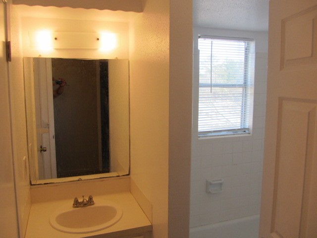 17 Julia Justice Road Property Photo 5