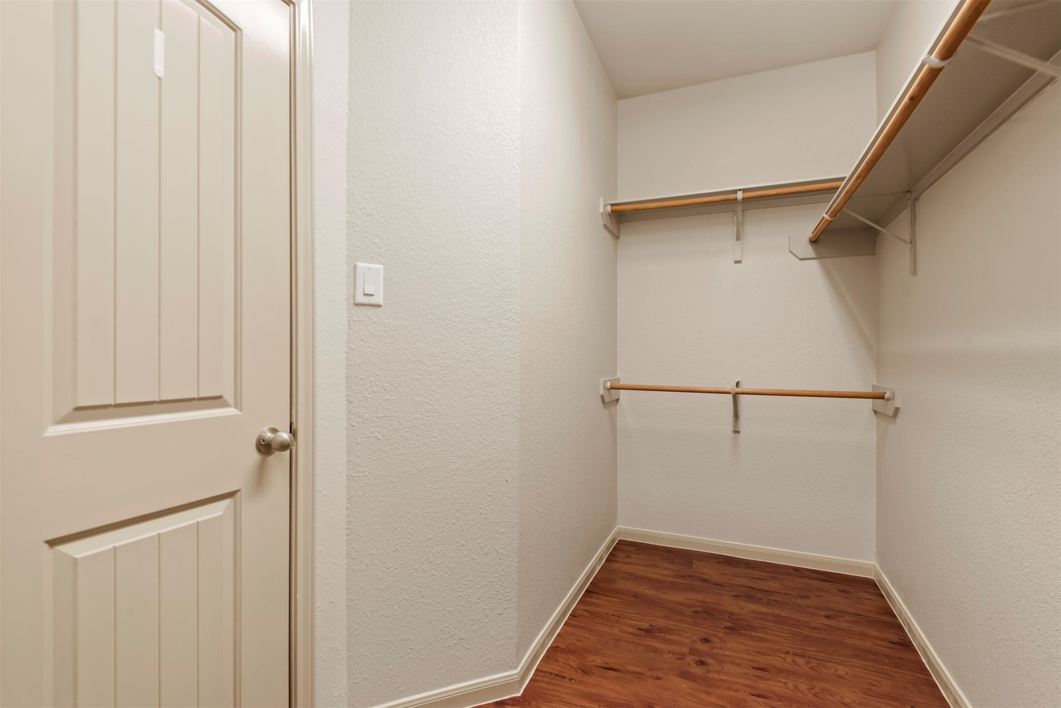 8734 Auburn Mane Drive Property Photo 17