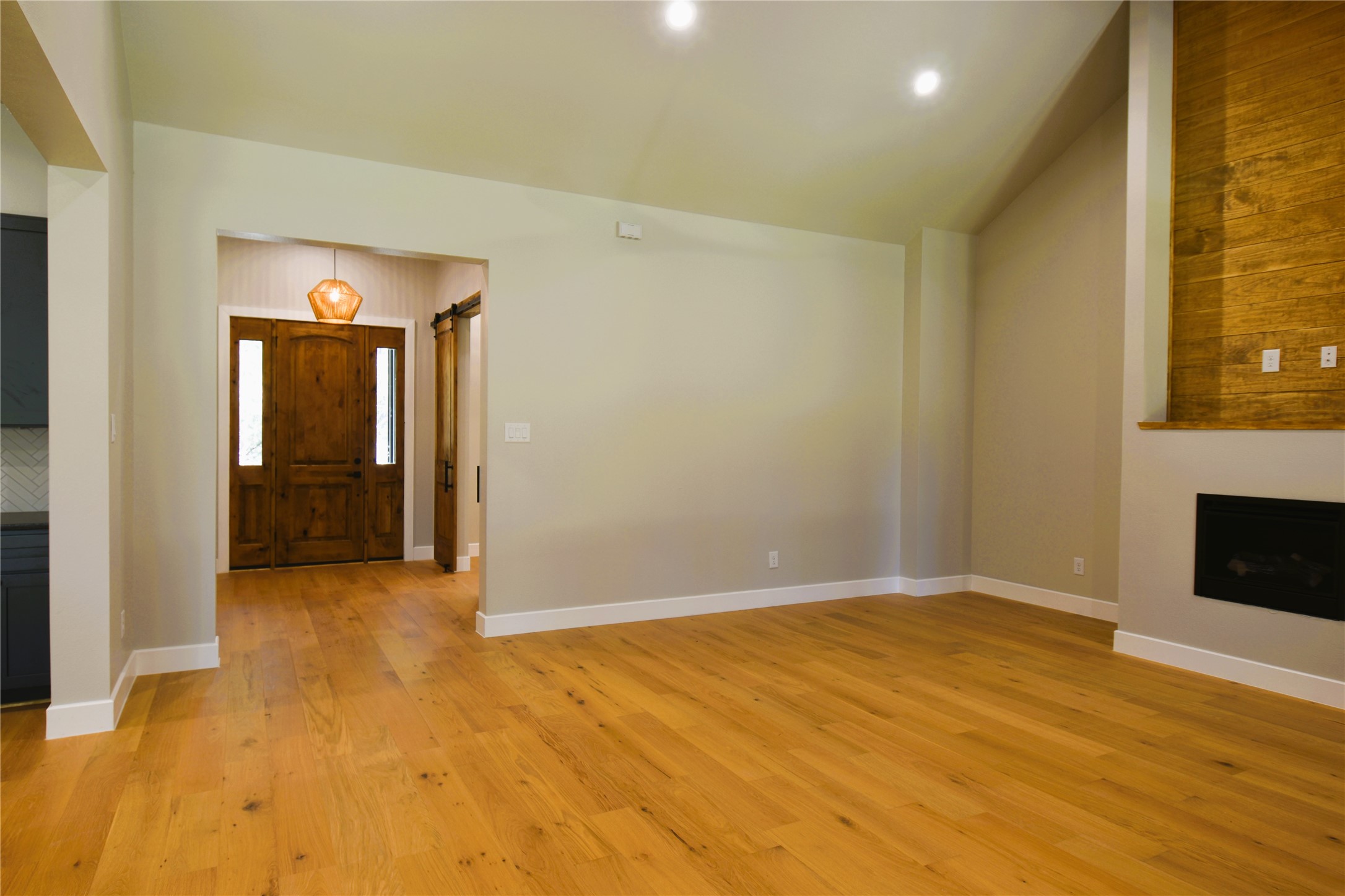 4 Lake Forest Drive Property Photo 10