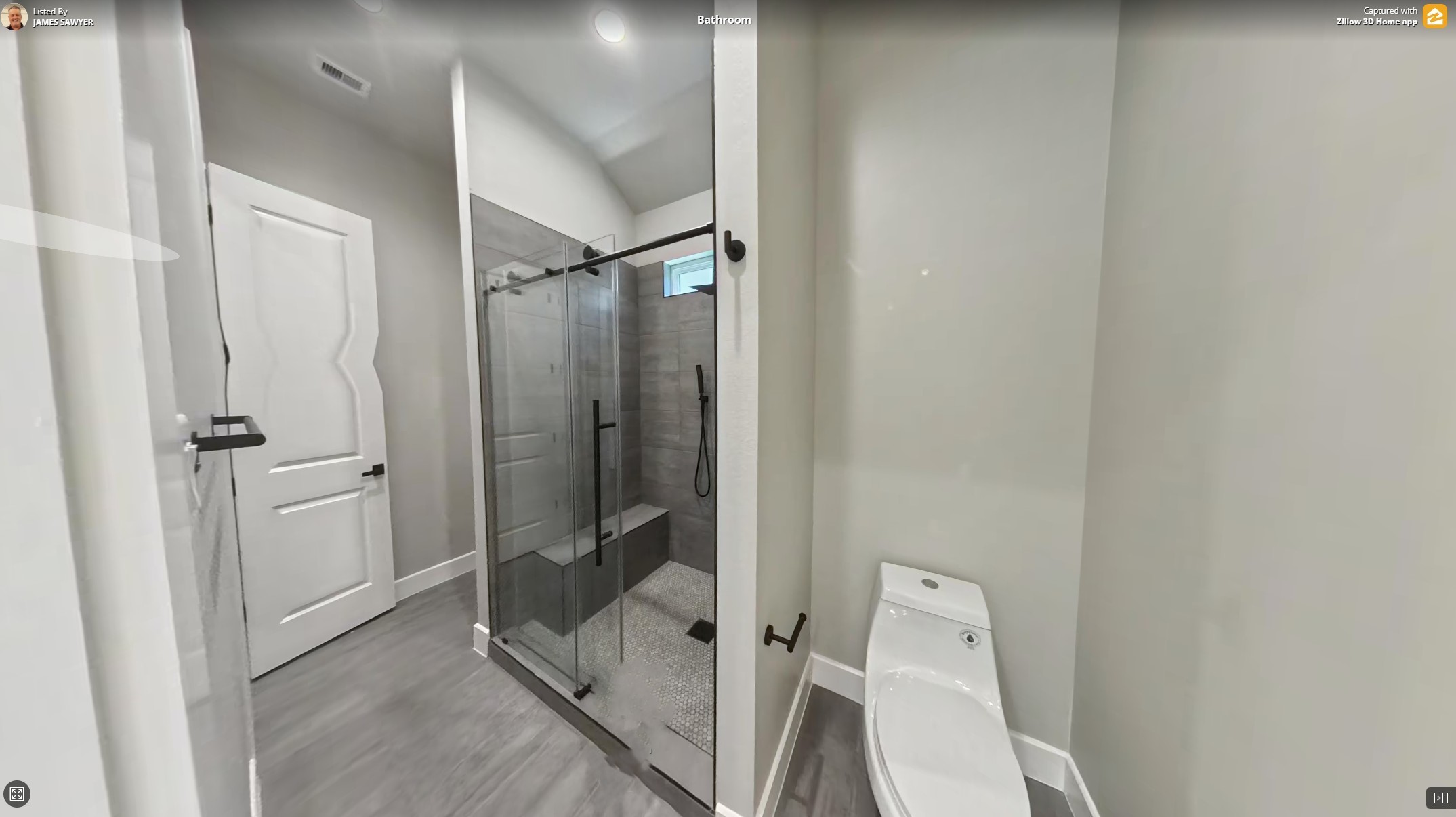4 Lake Forest Drive Property Photo 30