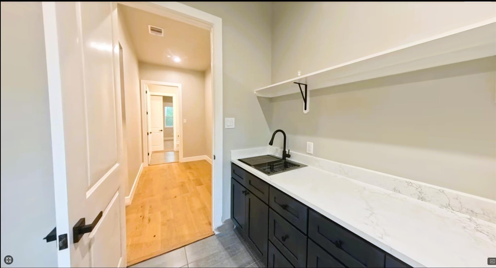 4 Lake Forest Drive Property Photo 35
