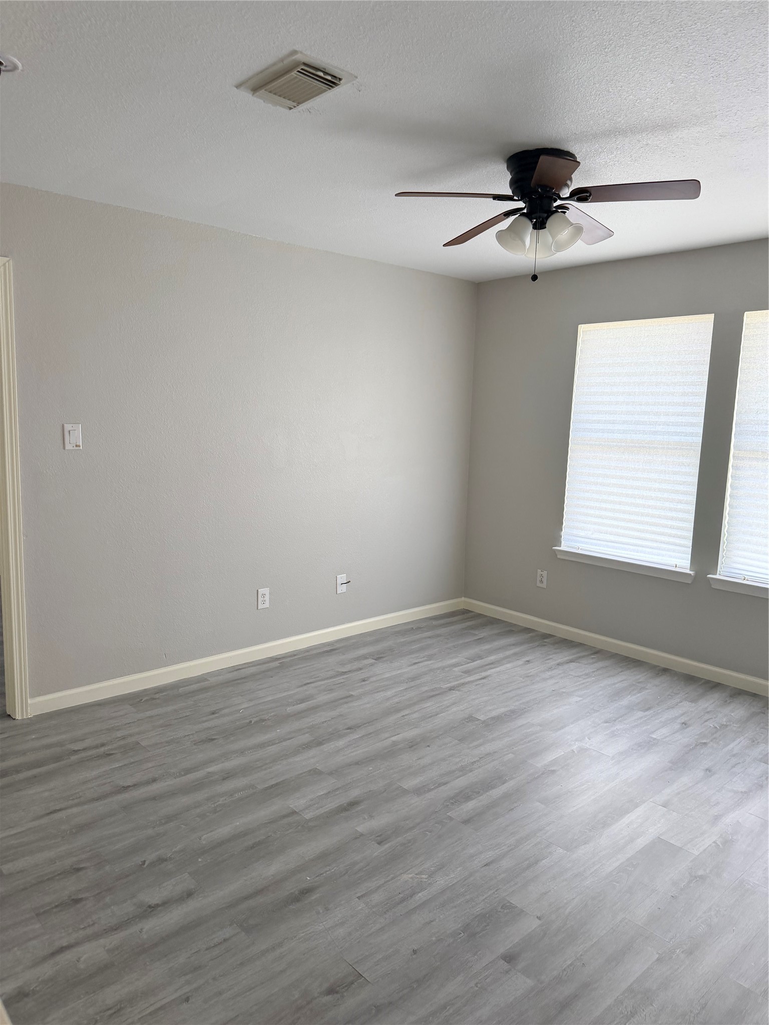 3851 Bridgebluff Lane Property Photo 8