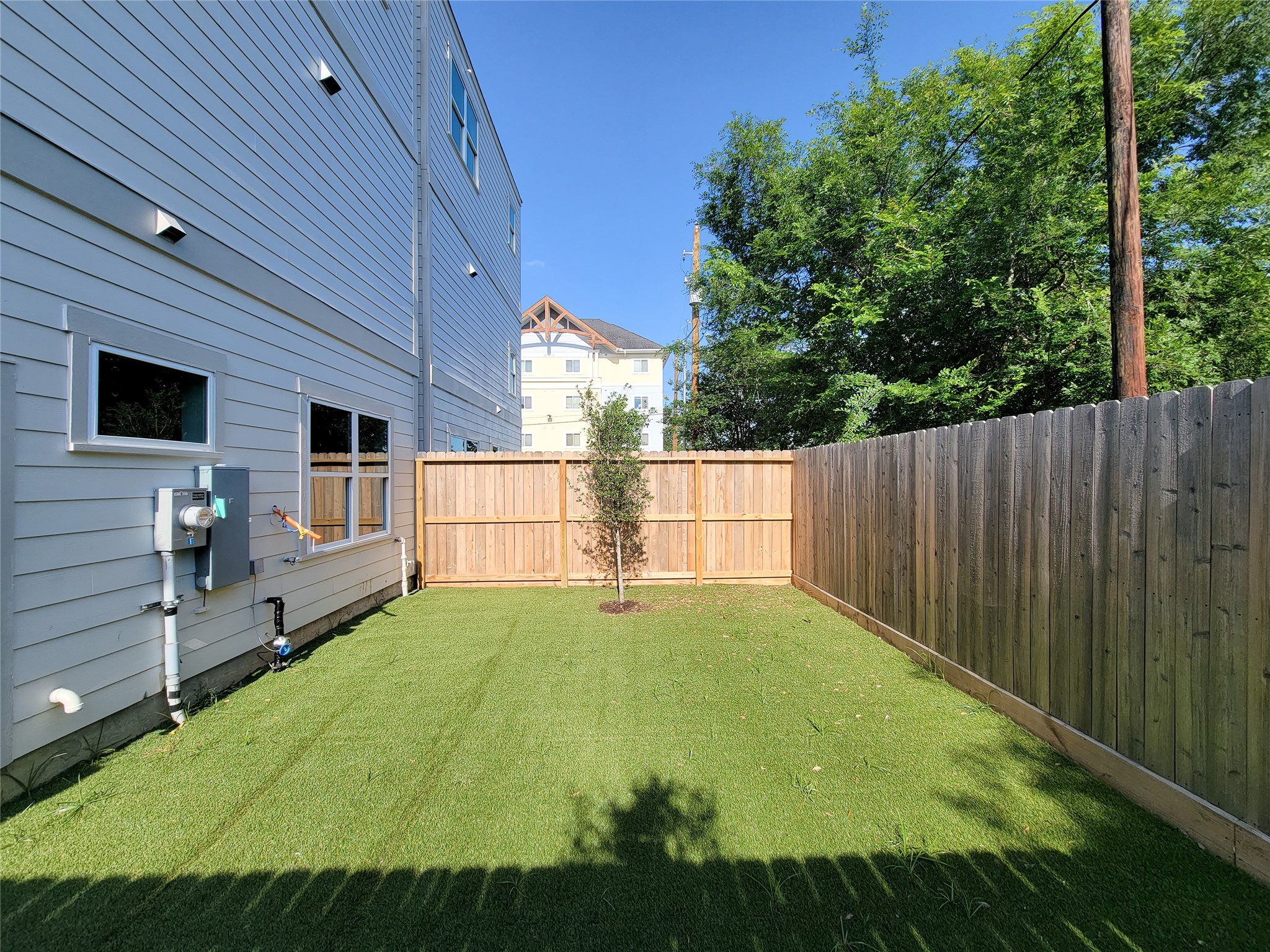 7705 Earl Rudder Way Property Photo 3