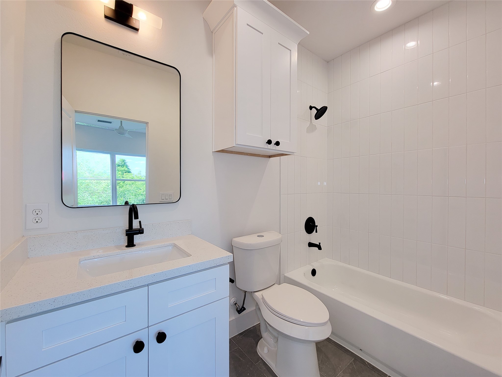 7705 Earl Rudder Way Property Photo 11