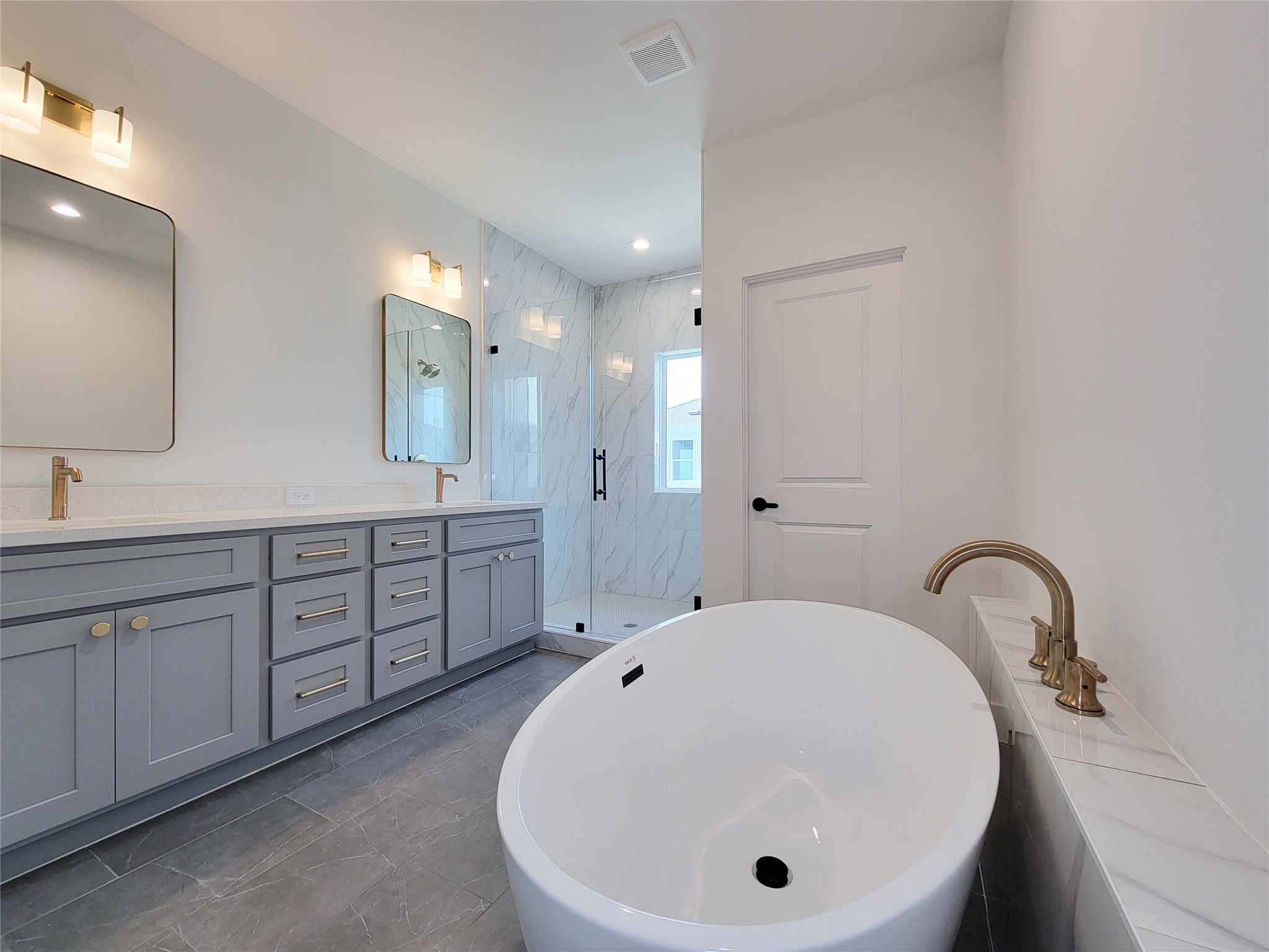 7705 Earl Rudder Way Property Photo 16