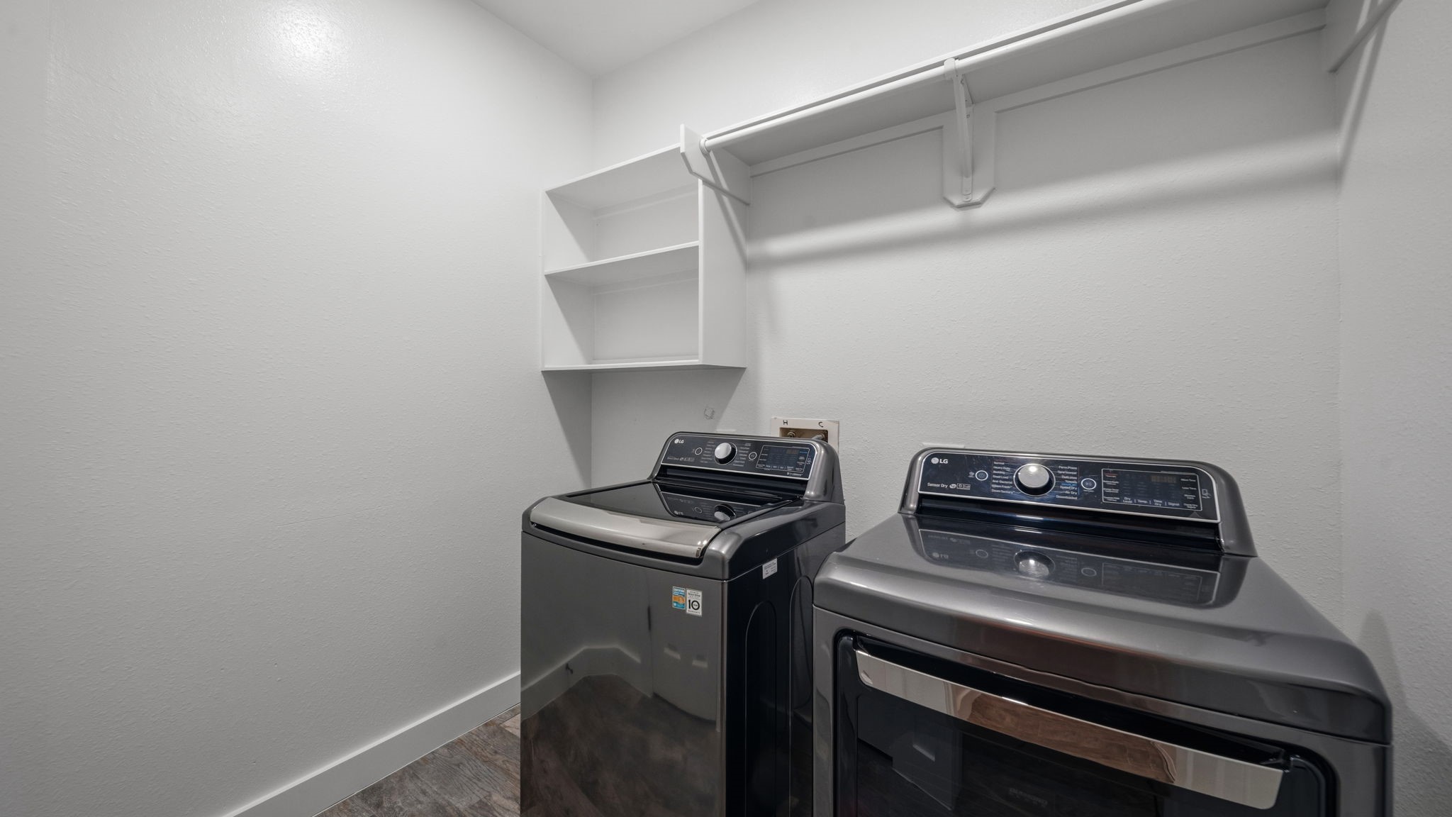 16007 Makayla Drive Property Photo 28