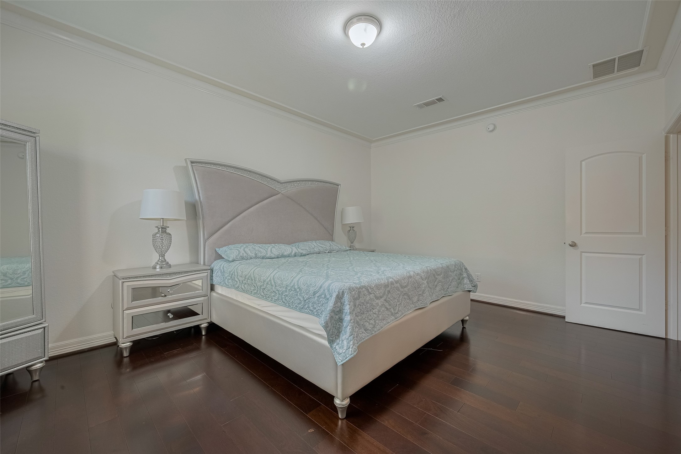 5411 Oban Terrace Lane Property Photo 35