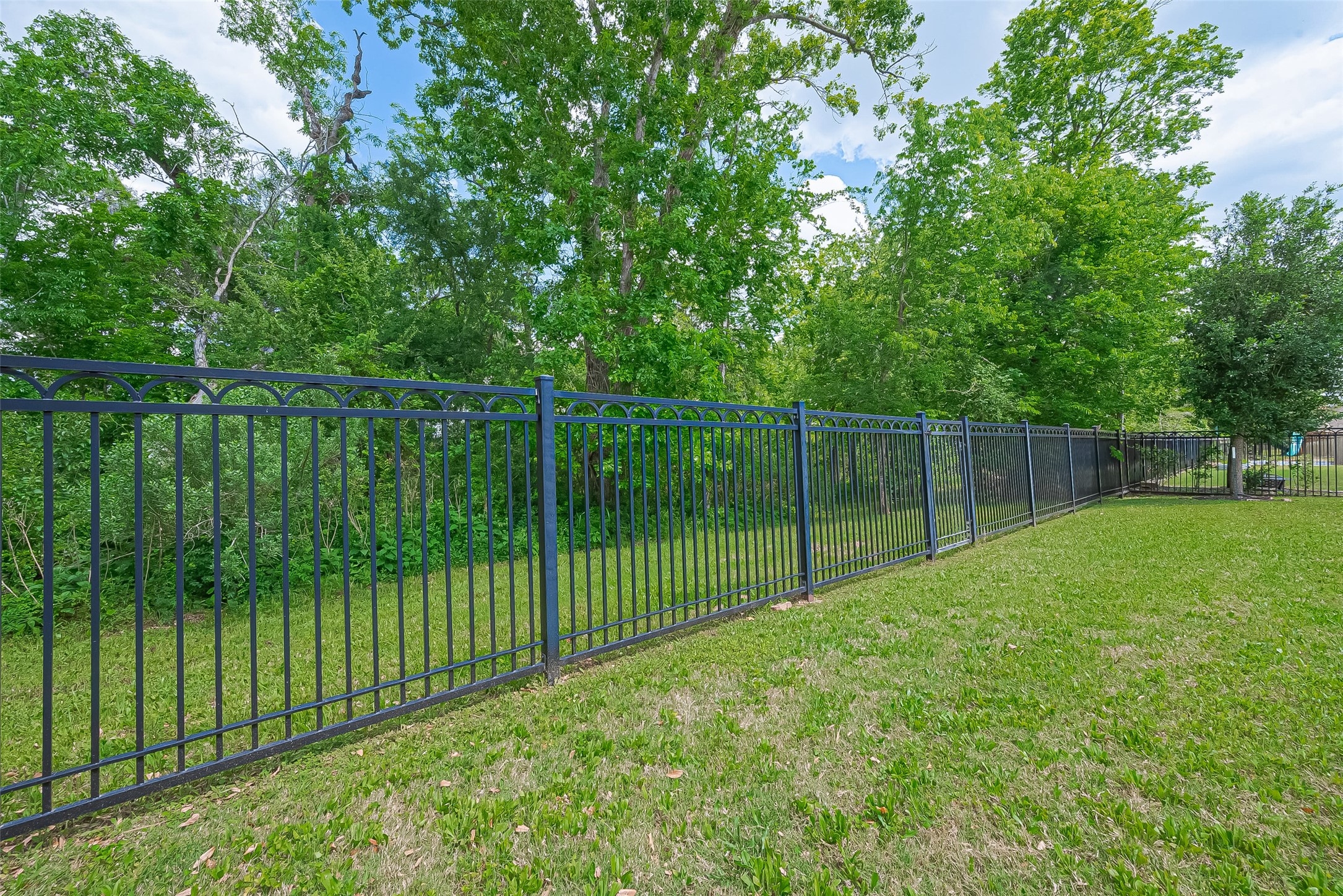 5411 Oban Terrace Lane Property Photo 49