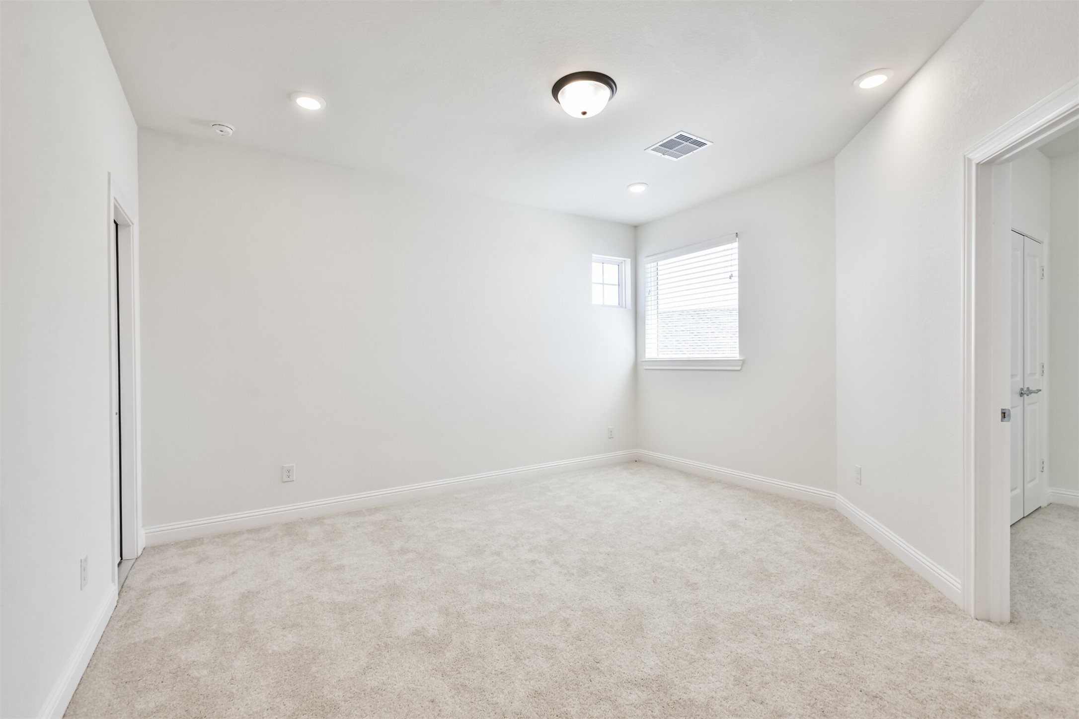 10818 Carolina Willow Ct Property Photo 29