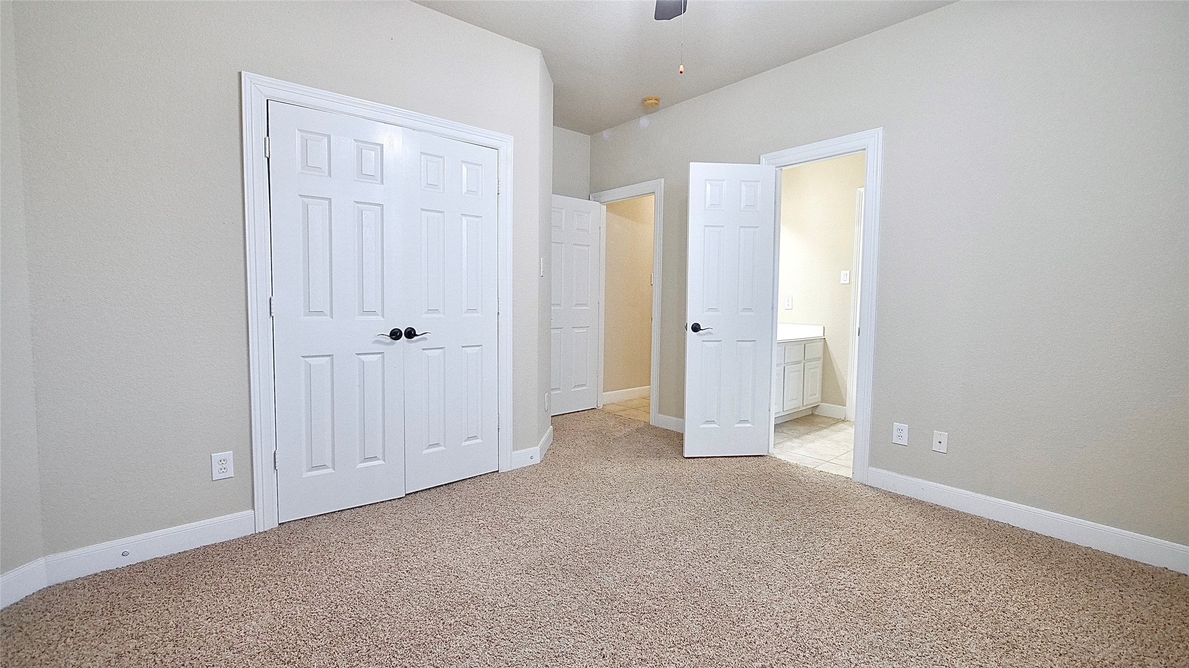 8303 Crescent Knolls Drive Property Photo 38